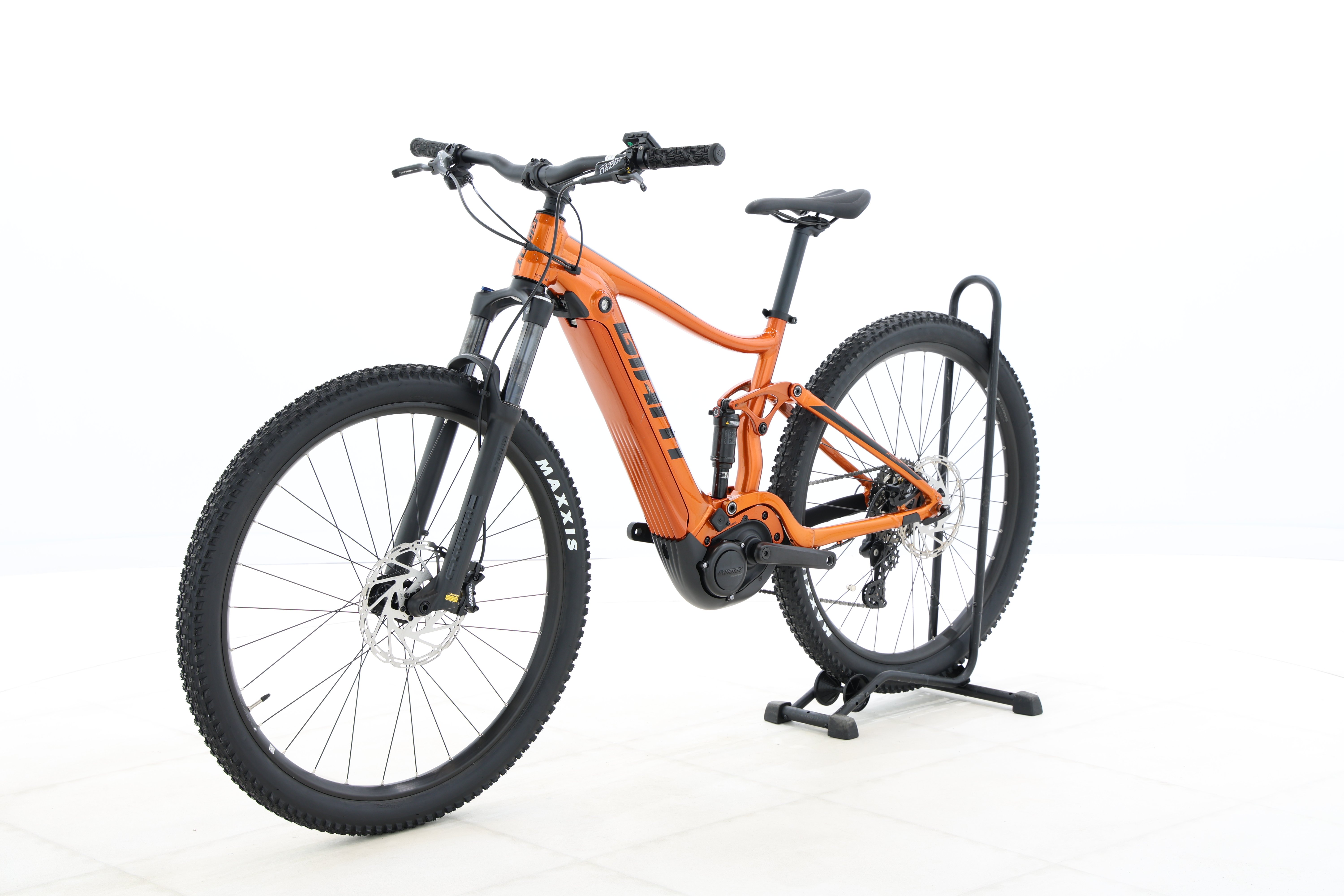 b6446fc8-501f-45b1-af41-37b5ace122d1