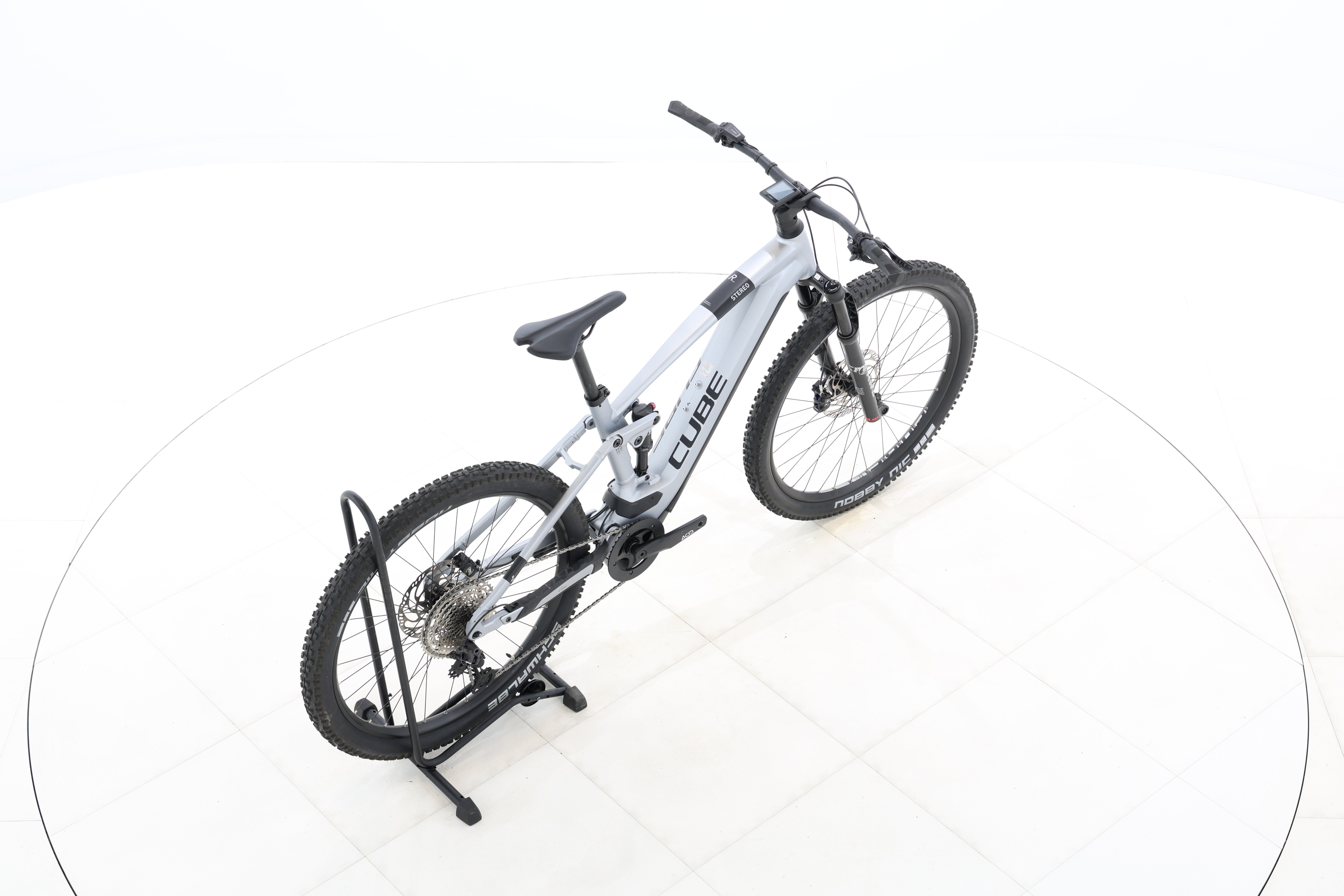 3ea7d7ab-e7b3-42f9-911b-fe53b04af400