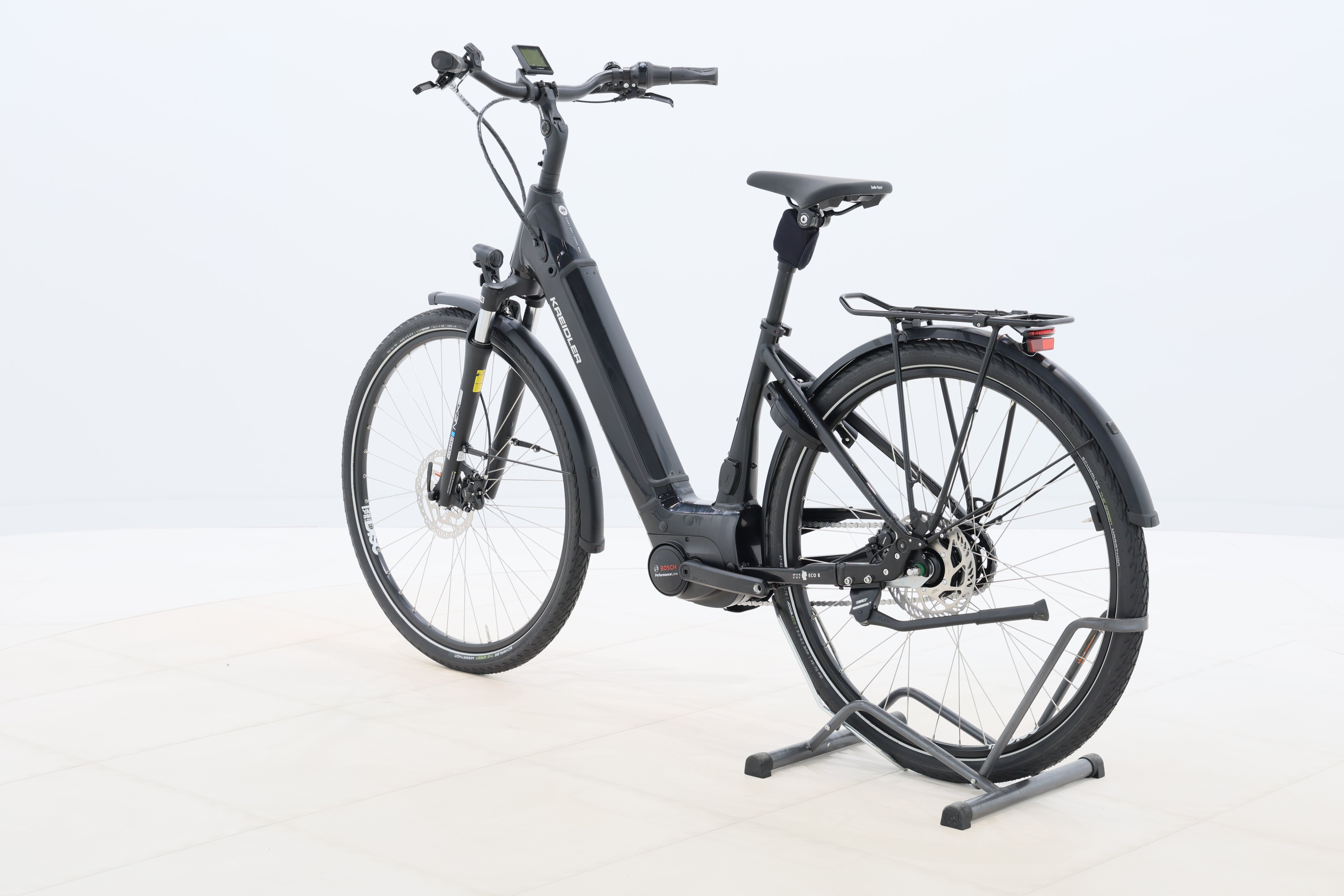 8c342070-c6da-46b6-bf0b-335fe81d3bc1