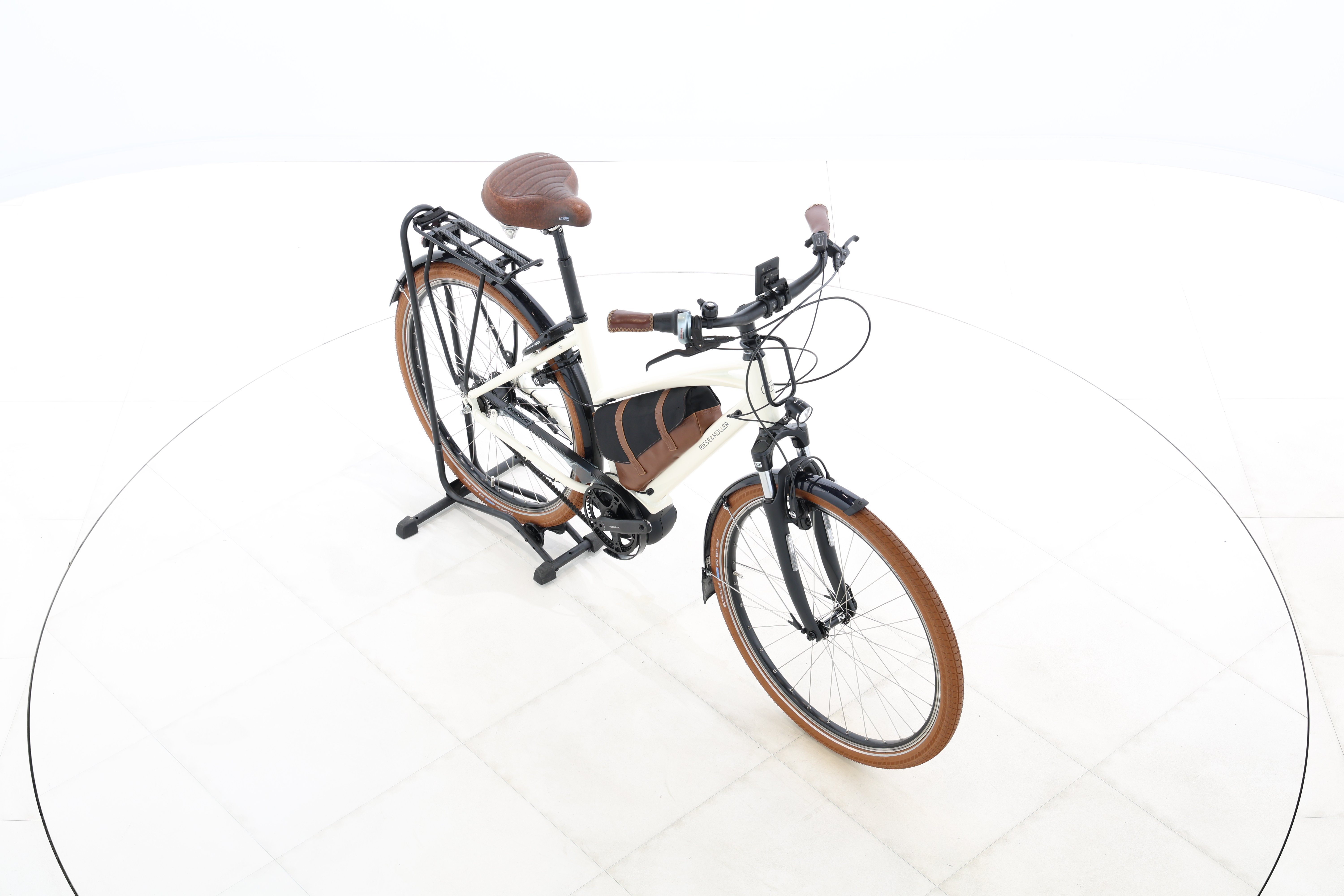 b30a9e4c-59fc-401b-873d-20fa7d1529c3