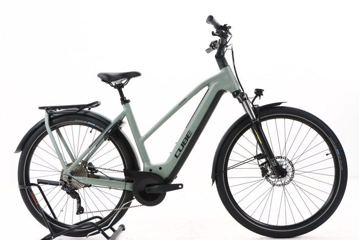 Cube Kathmandu Hybrid One 750 2023