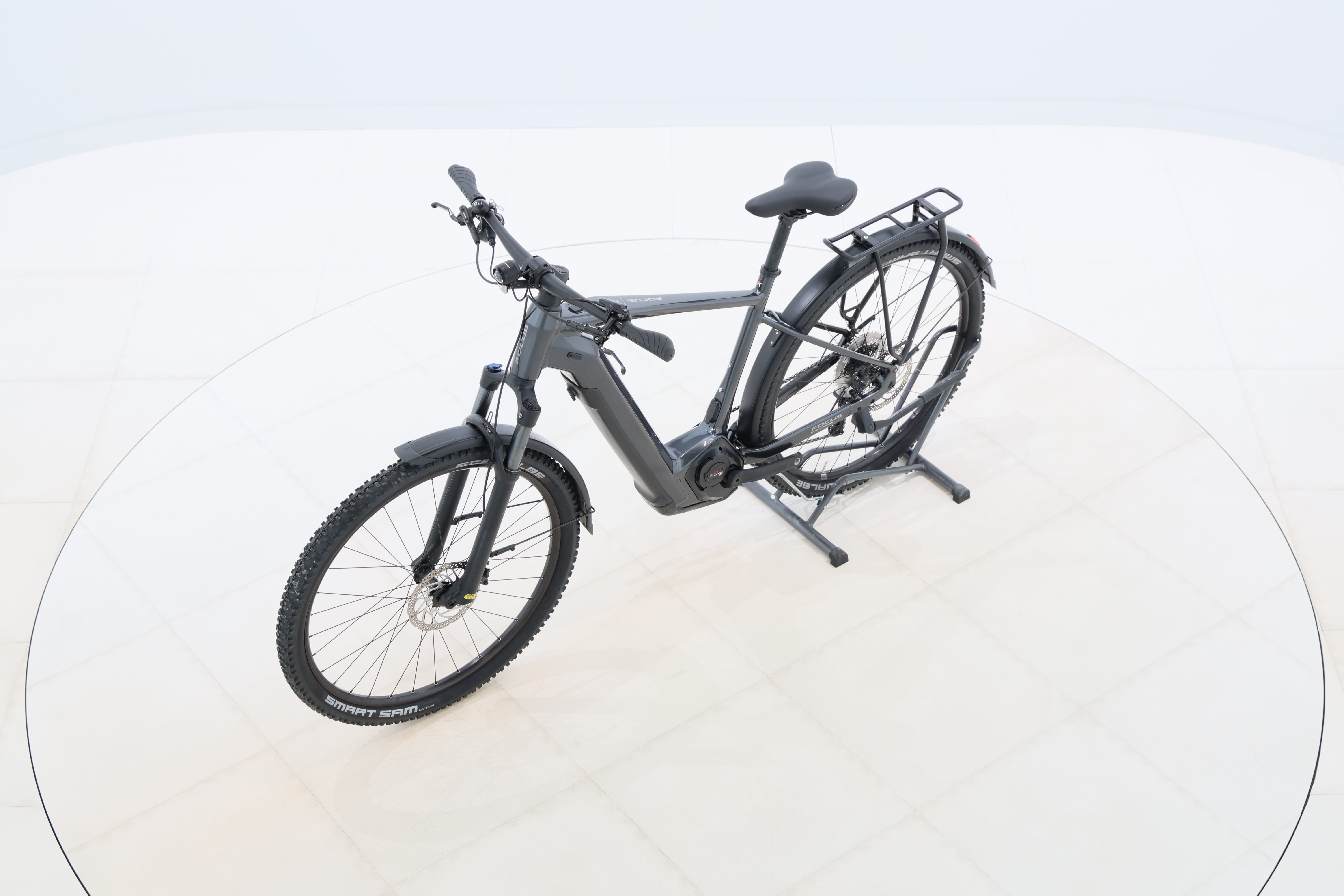 21c083b8-81cb-41bc-adad-7504934cd179