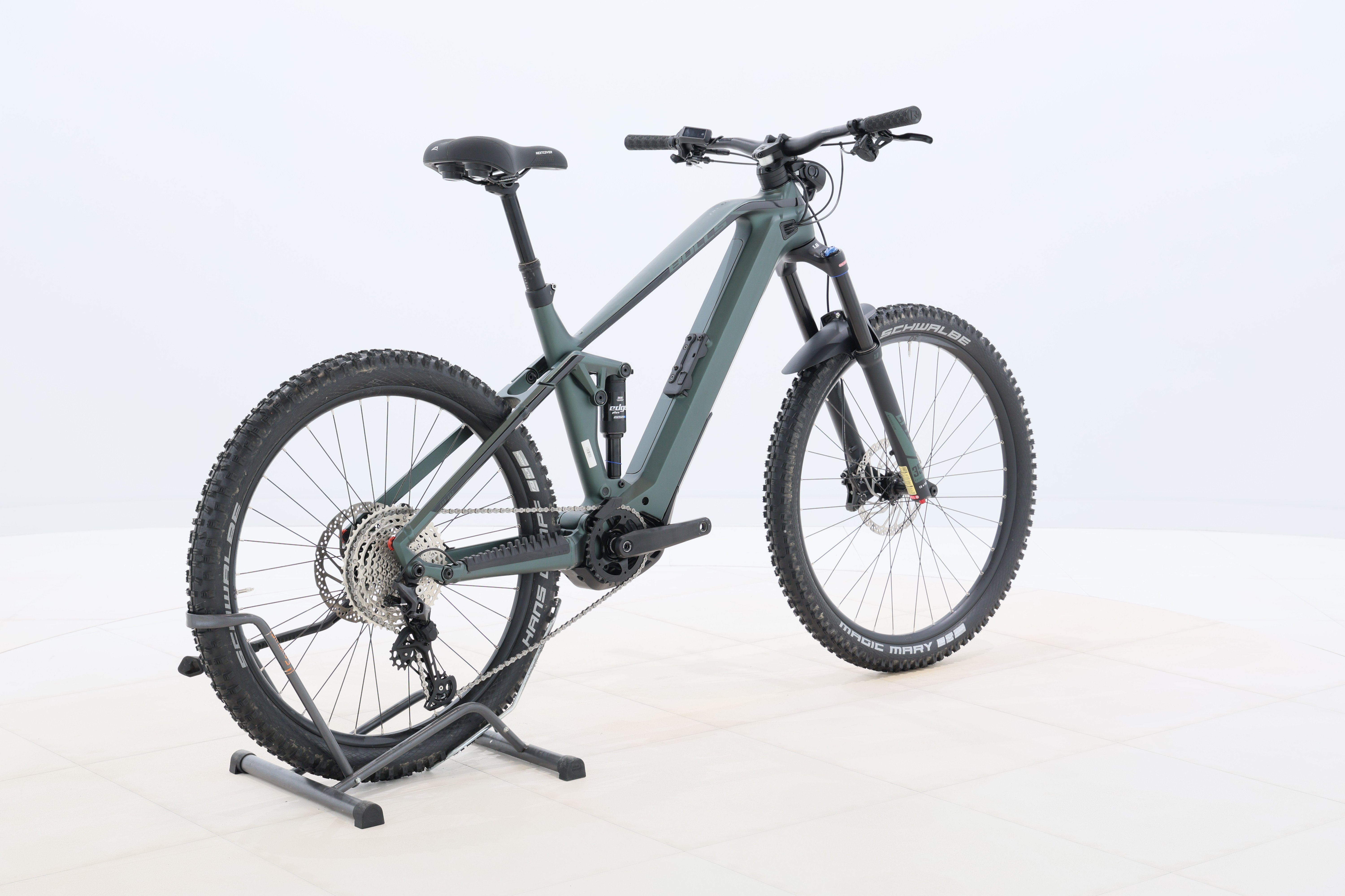 e64c0bd5-4ef0-4f19-874b-275607264b52