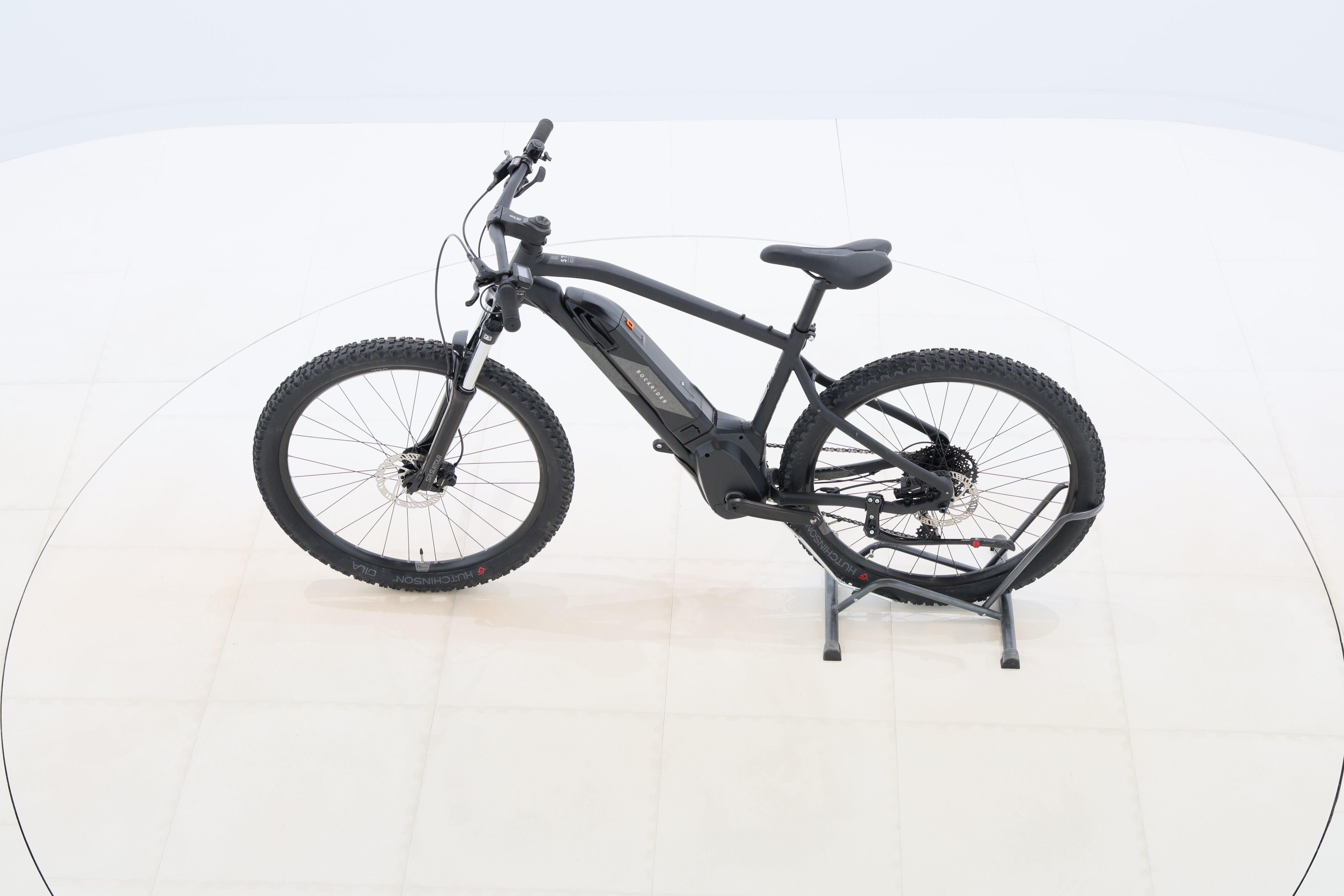 5d70ade7-5aa6-4c54-926c-4d178a88e804