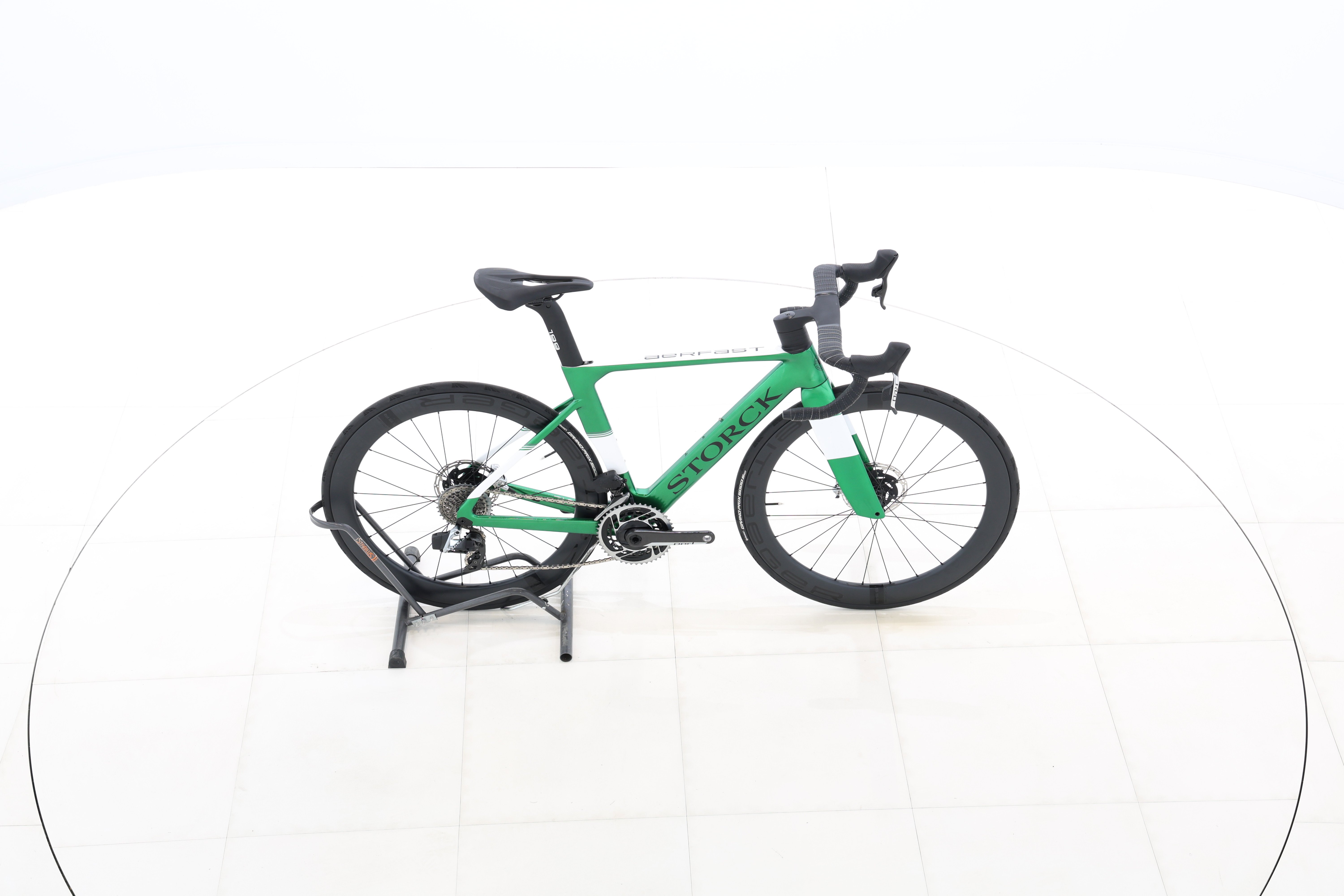 8a3e5ee6-0895-4e9f-a797-4b20ba8e7caa