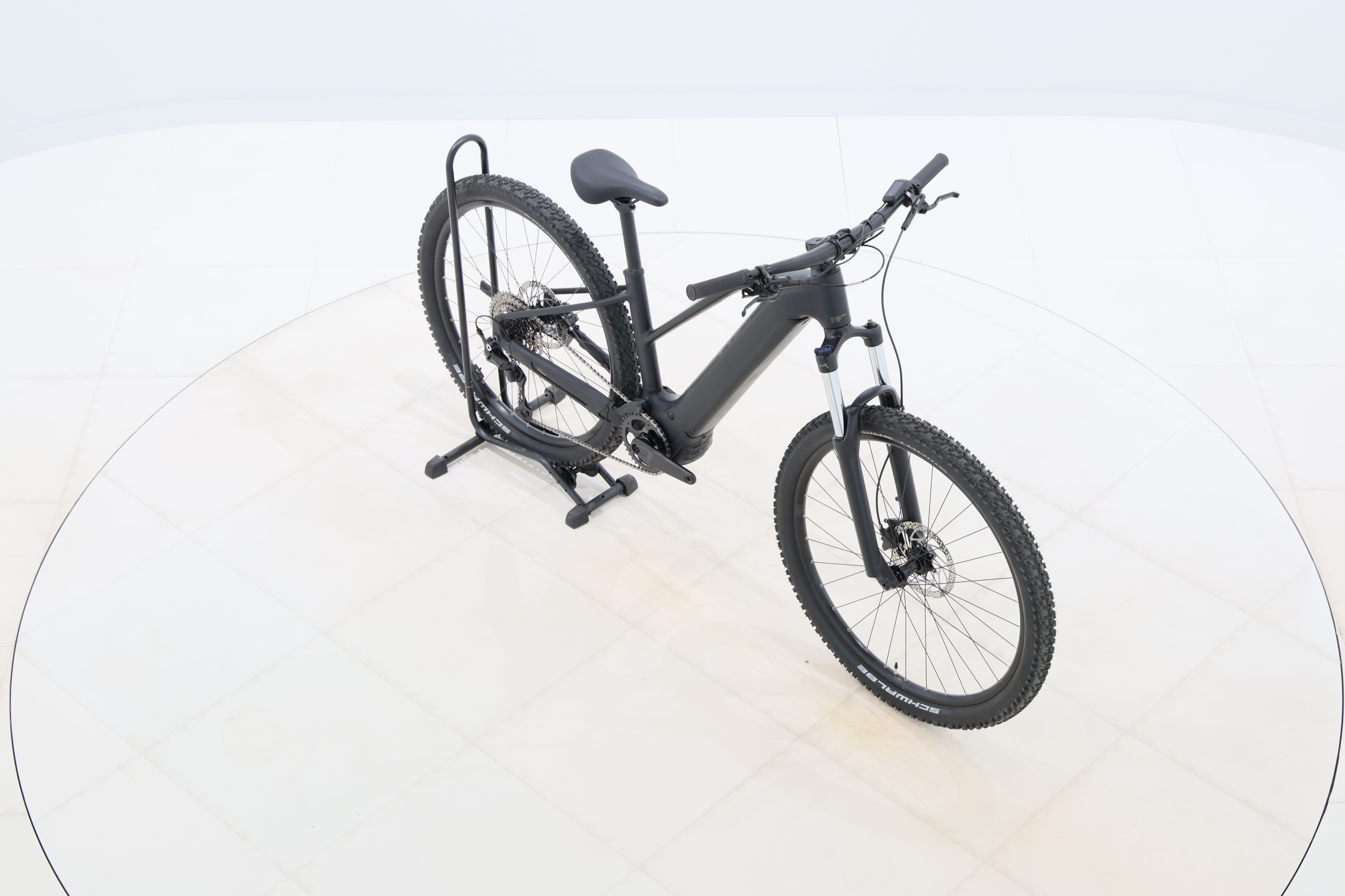 b064ccde-67ce-4788-85f3-507fe360826e