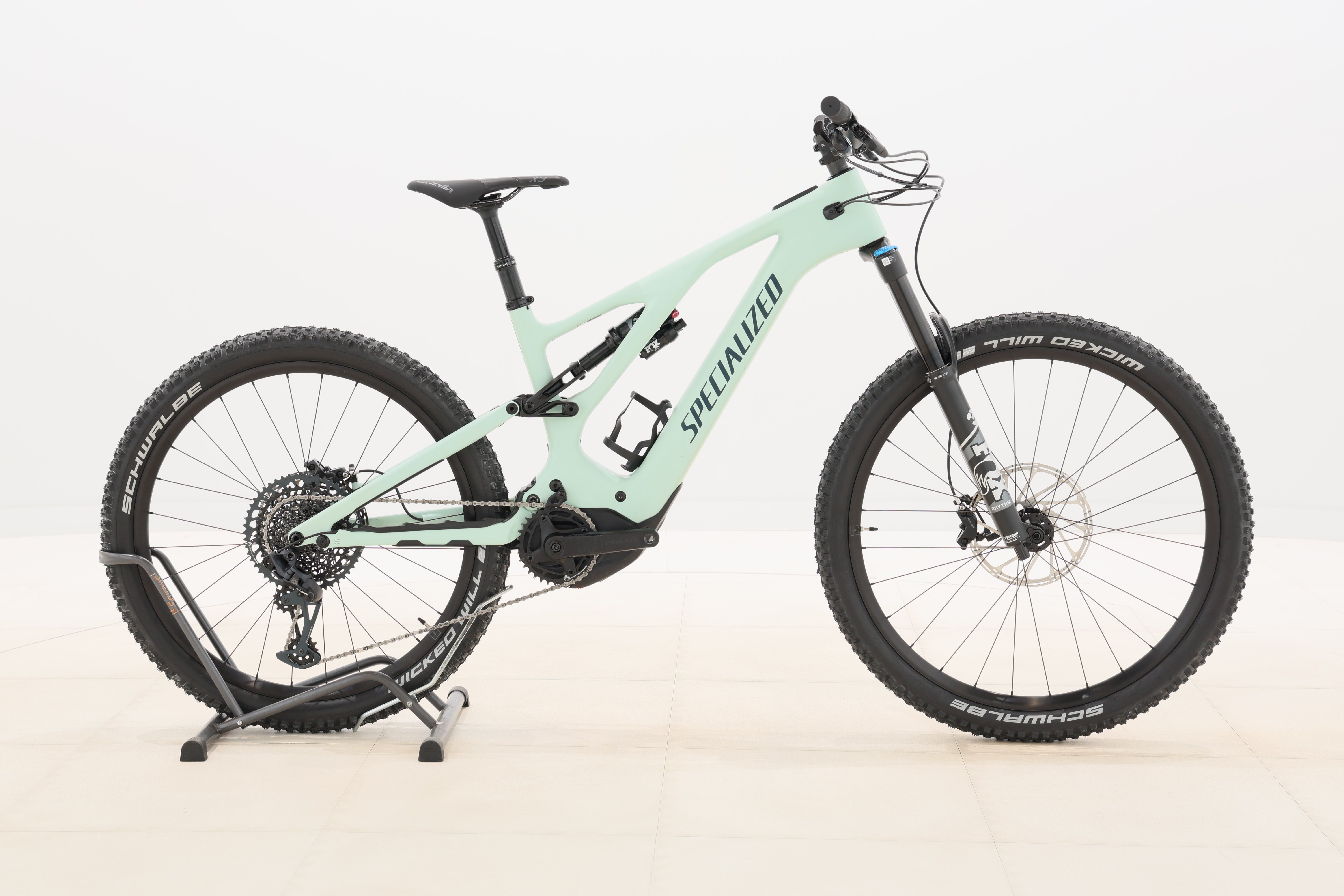 e2d11cf4-a20a-4240-878c-068e0e6fca60
