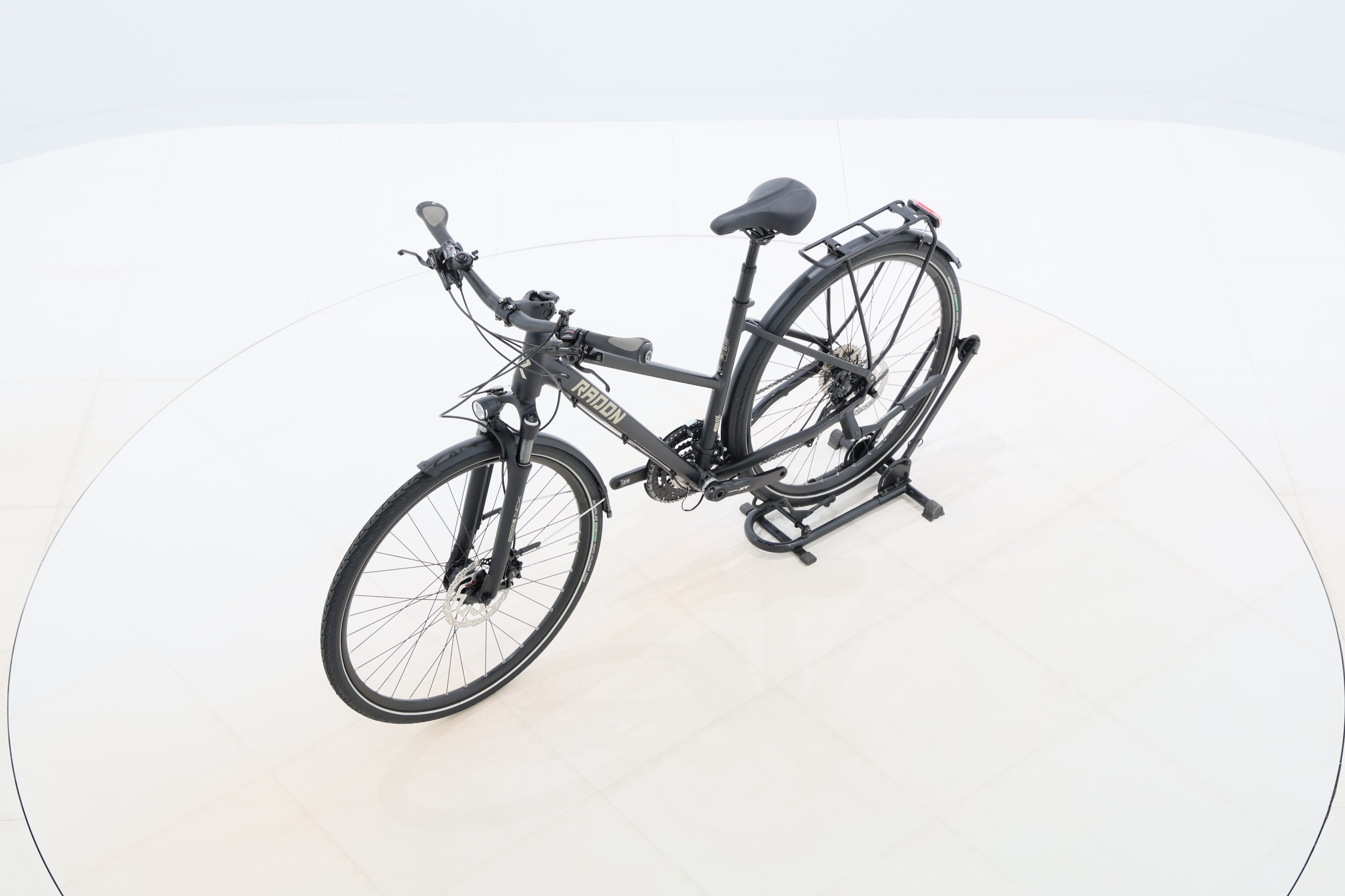 a0bfa977-0540-4a6e-9086-16a0e4a80895