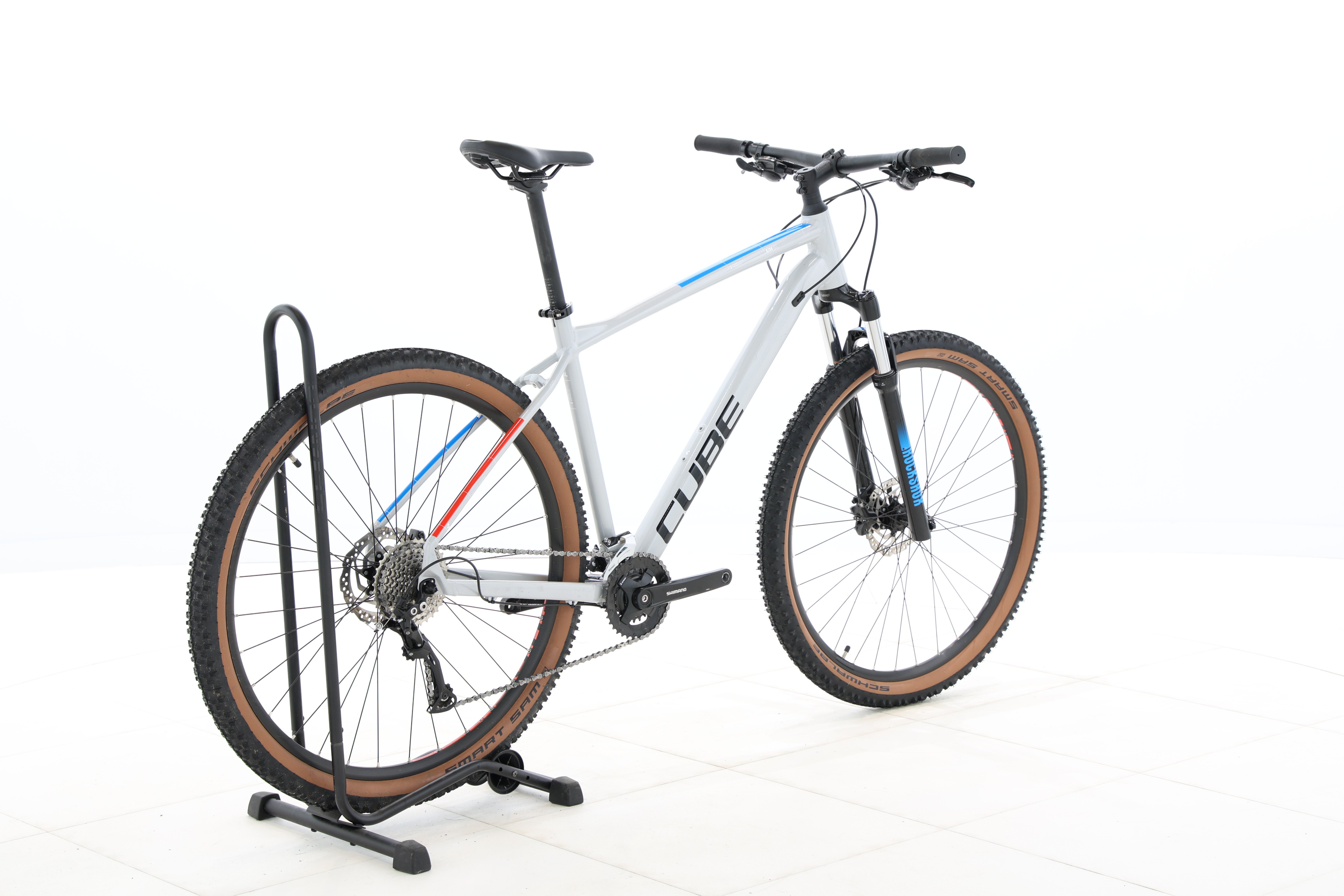 c502bbfd-c40e-4926-a24c-54fae3ece7e6