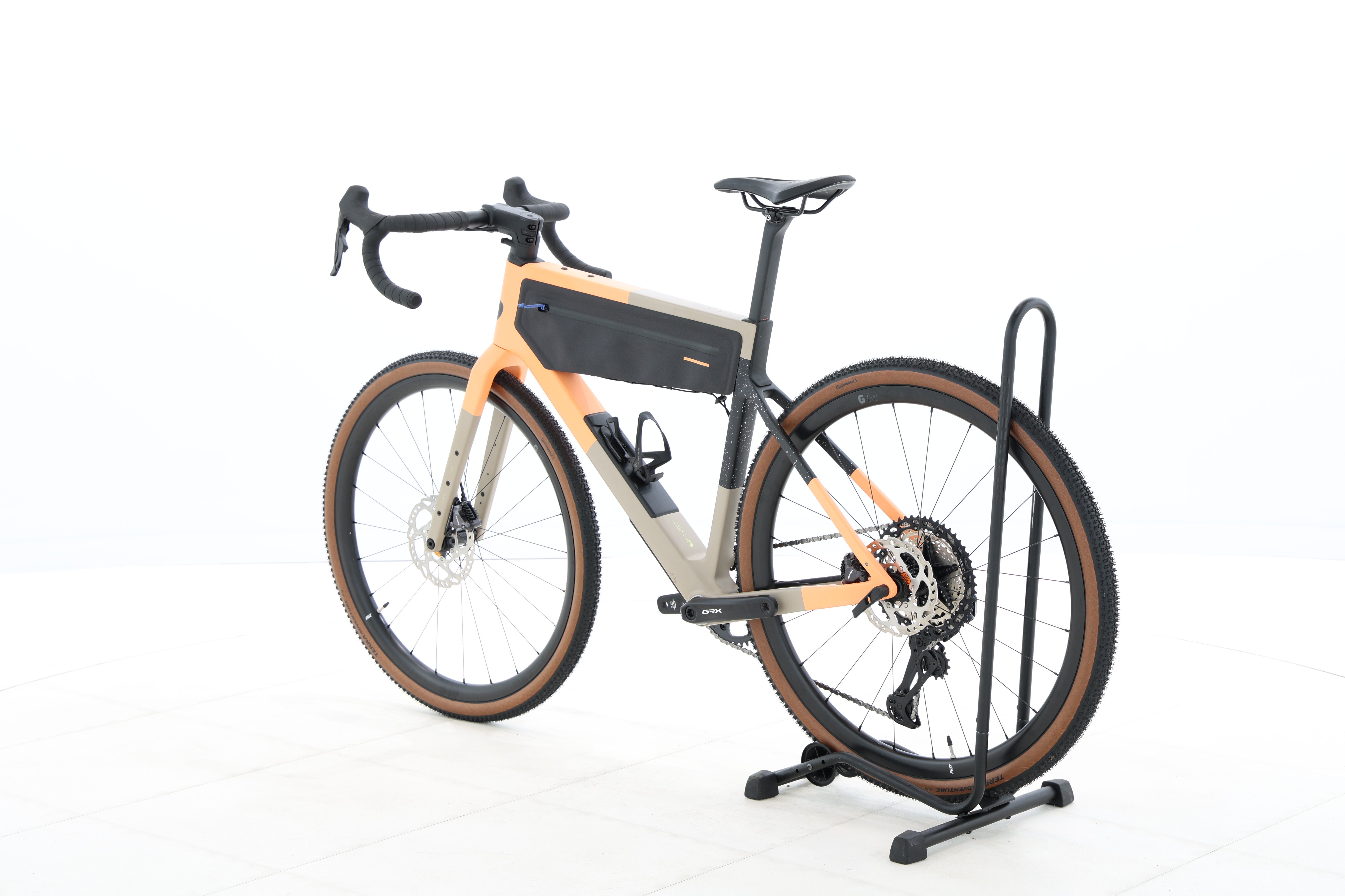 c9204a69-f3cd-4591-ad82-f45906c63ed2