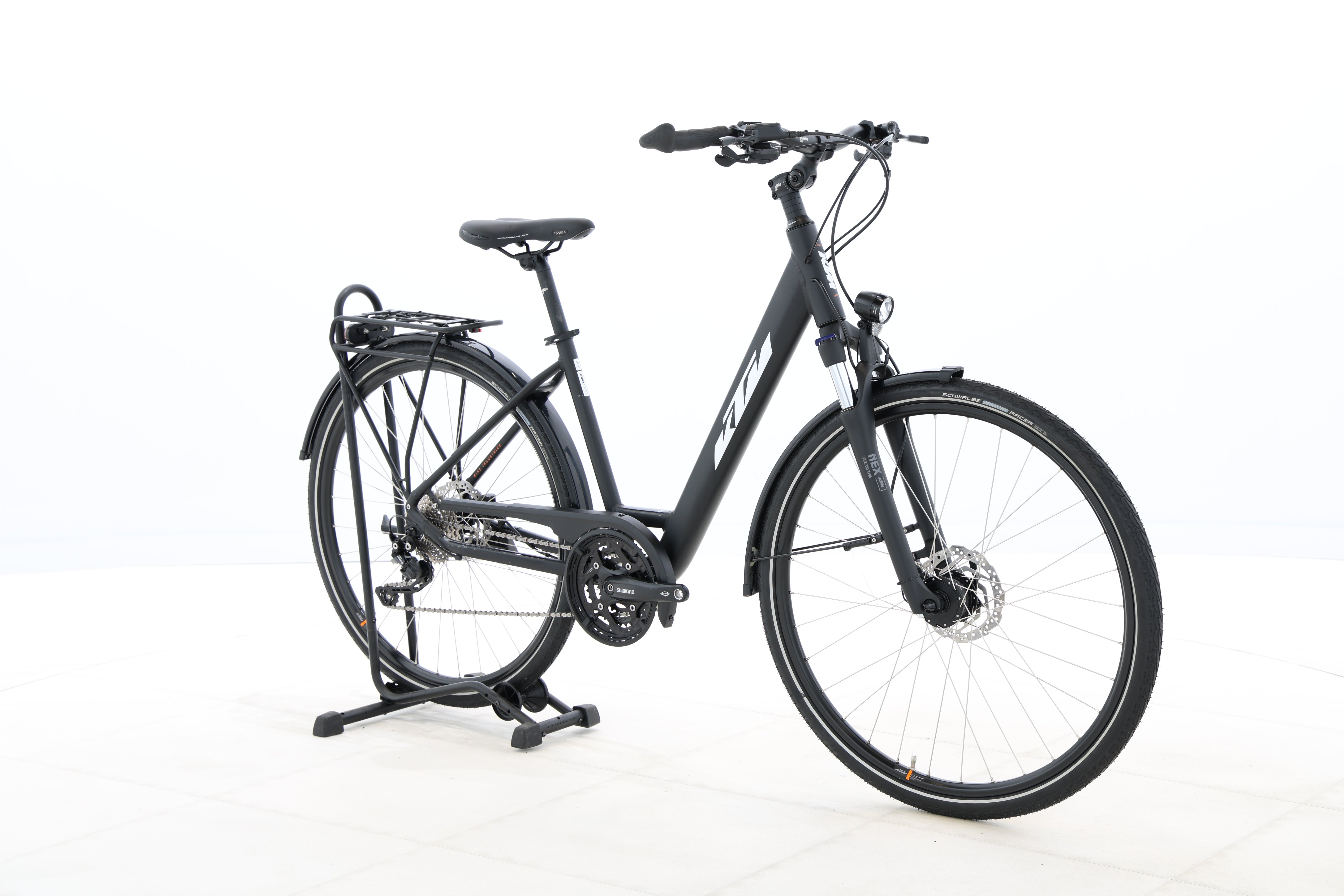 c4fa6f3a-e627-481e-af3f-810f71e56ca2