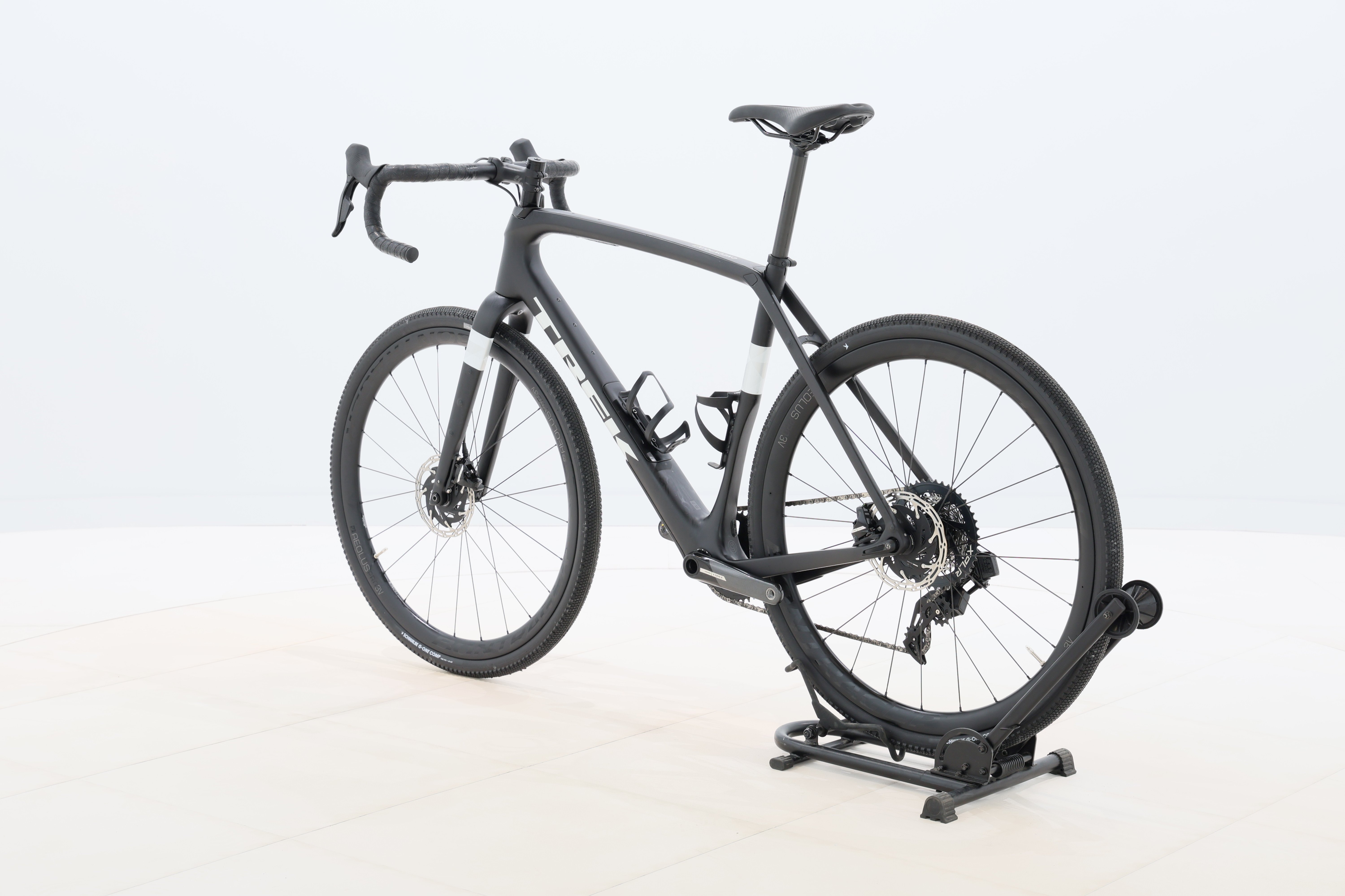 19aea0e0-04c4-49e5-afc3-6d01c9e96a6f