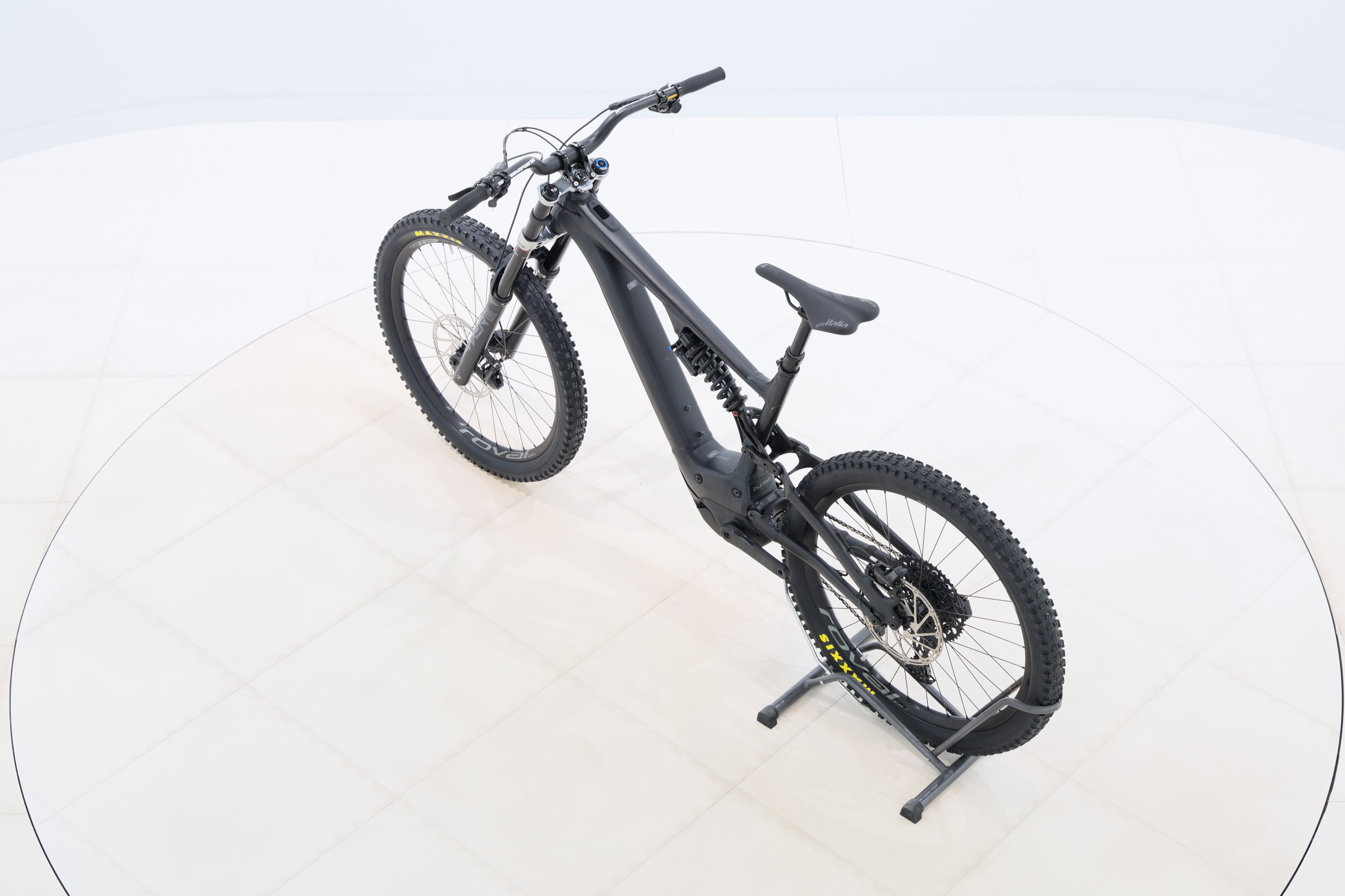 c4c30005-5edd-422d-852e-0641f749ef2f