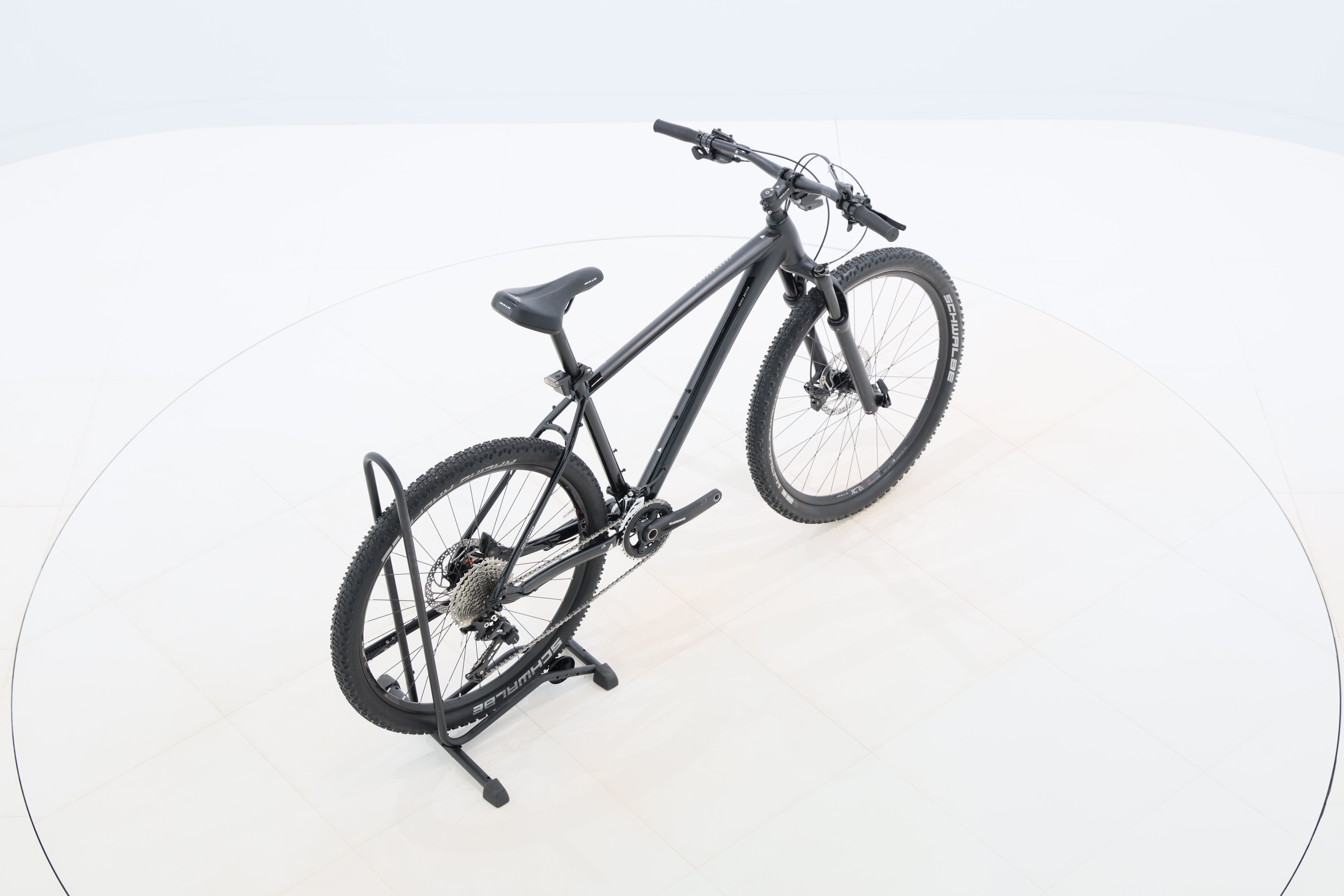 e81fd2e8-1383-4ff1-a08e-a8ab3ed5f6c1