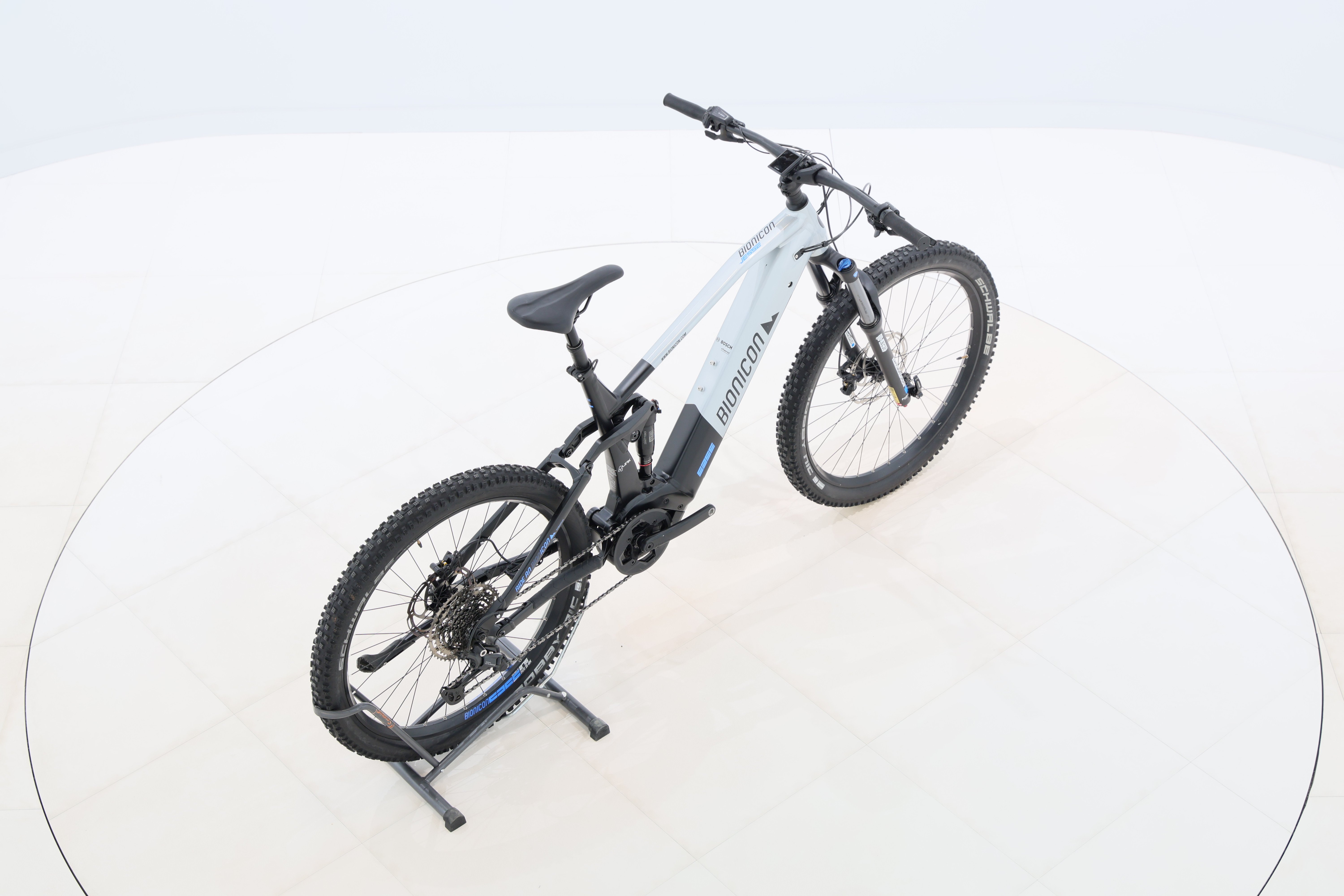 f6382684-26b2-4e15-897f-8c34ec1adf2c