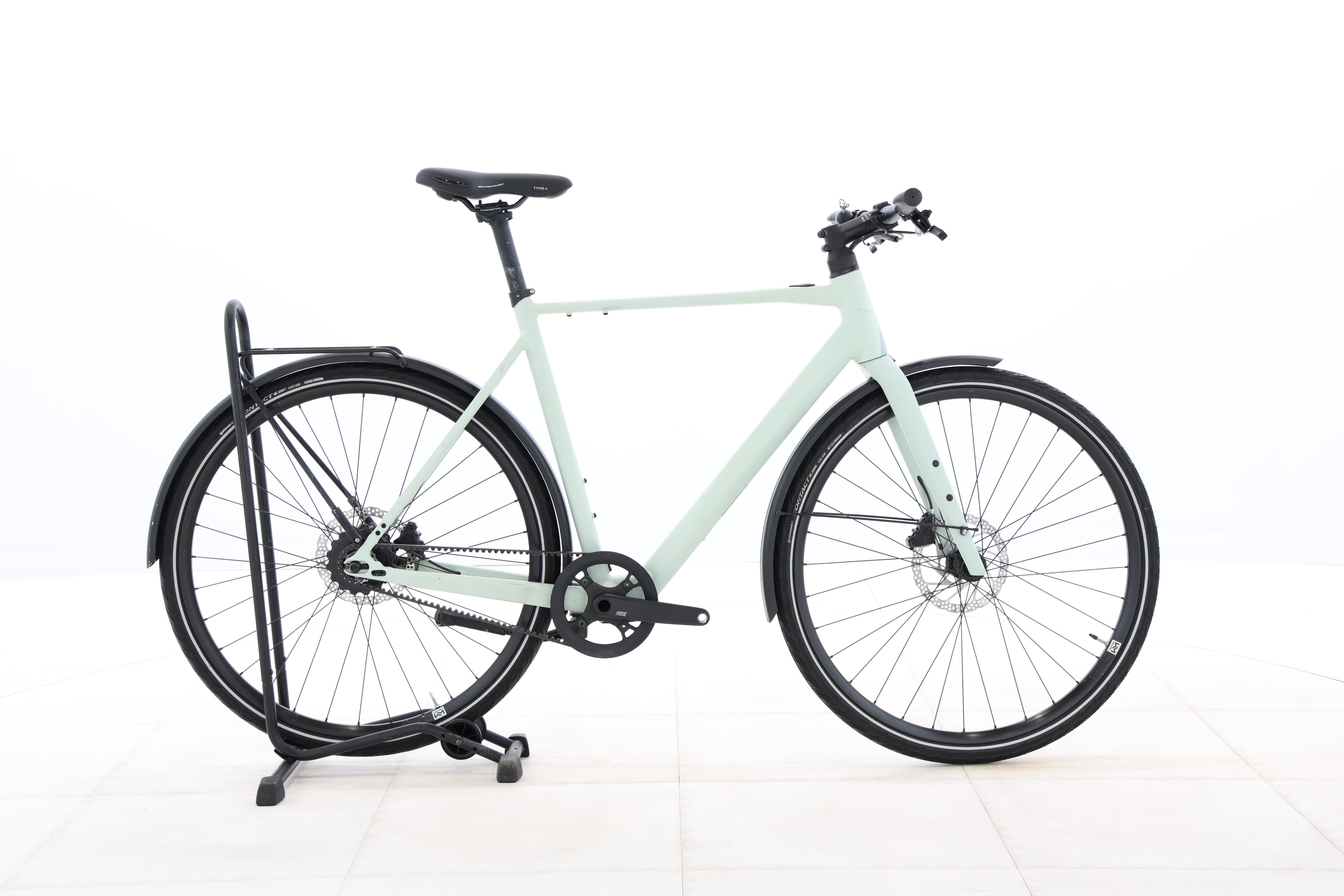 c5de04b8-b2e3-45a6-8bb7-80a91f356d11