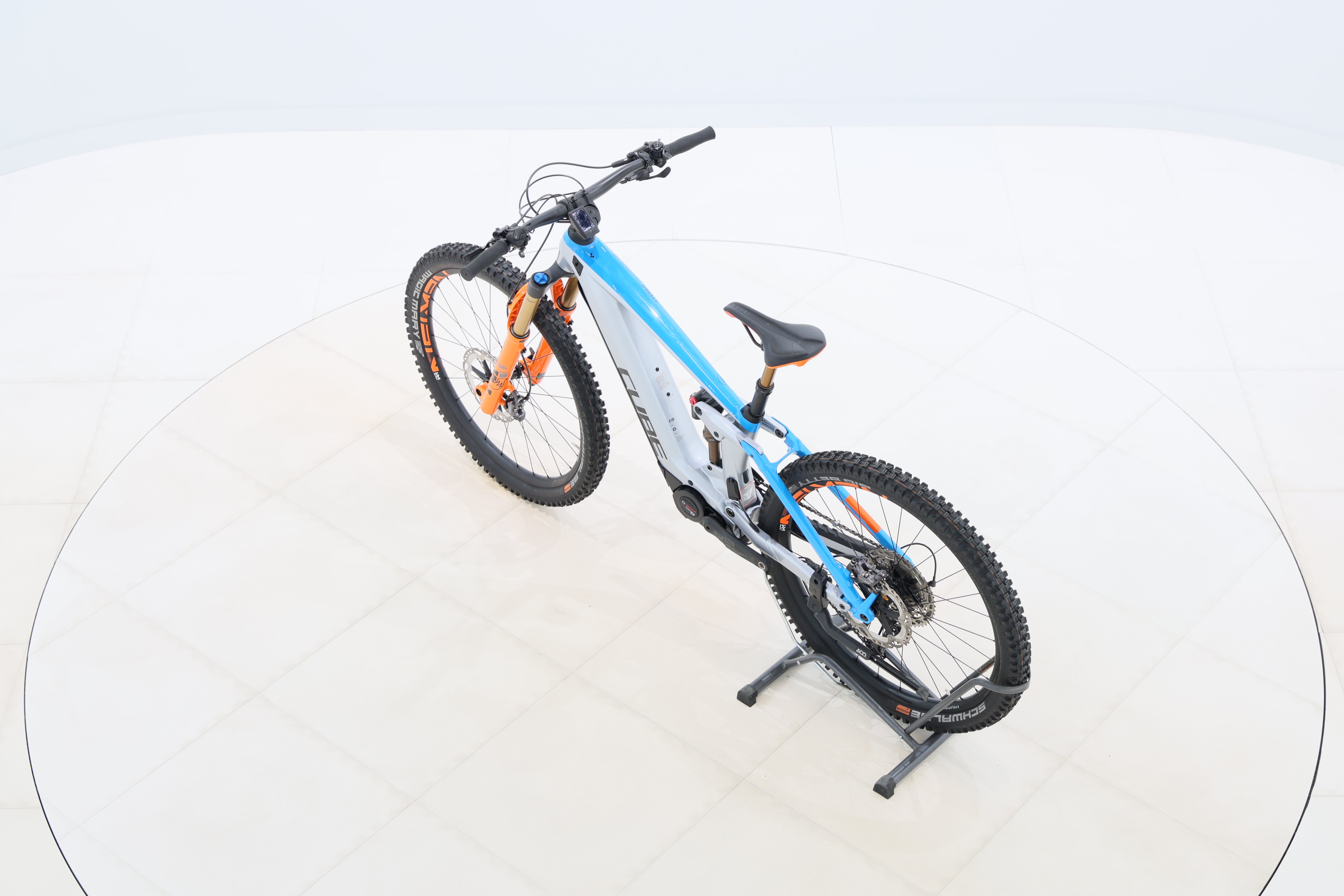 0bd350cc-acb6-4fda-a093-0c30864de016