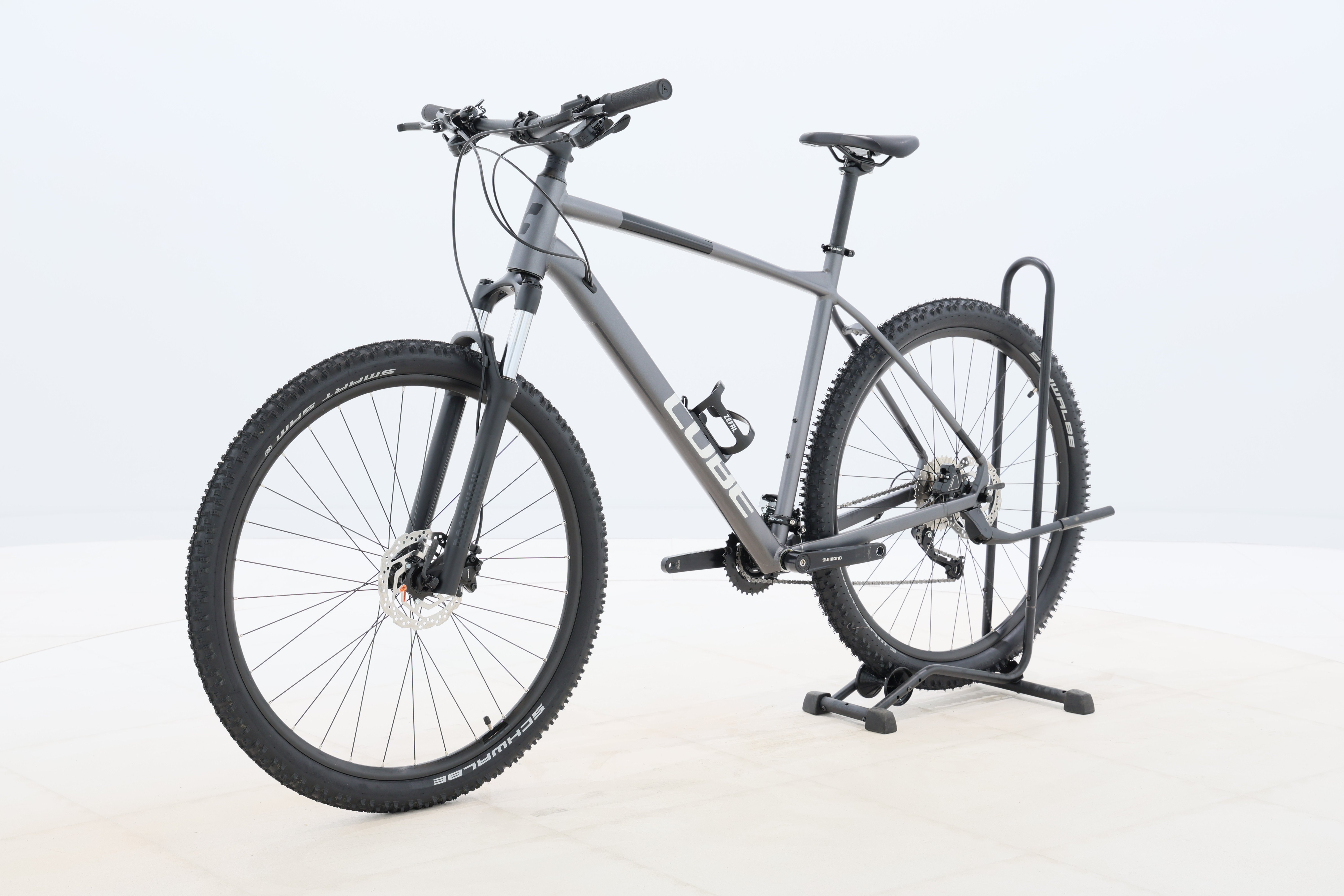 15c3b755-bdfd-42d8-8378-02d39288681e