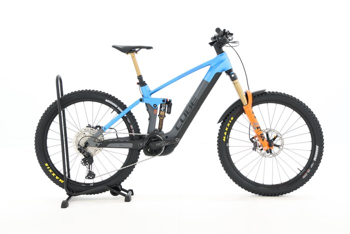 Cube STEREO HYBRID 160 HPC ACTIONTEAM 750 27.5 2023