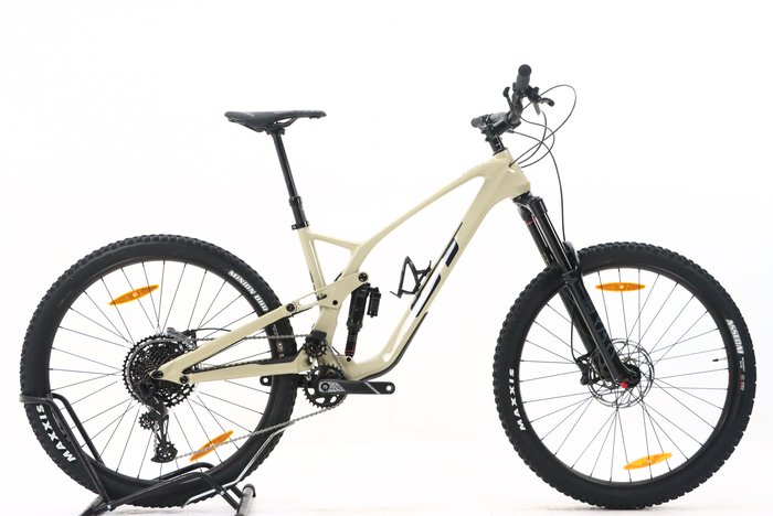 Gt FORCE CARBON ELITE 2022