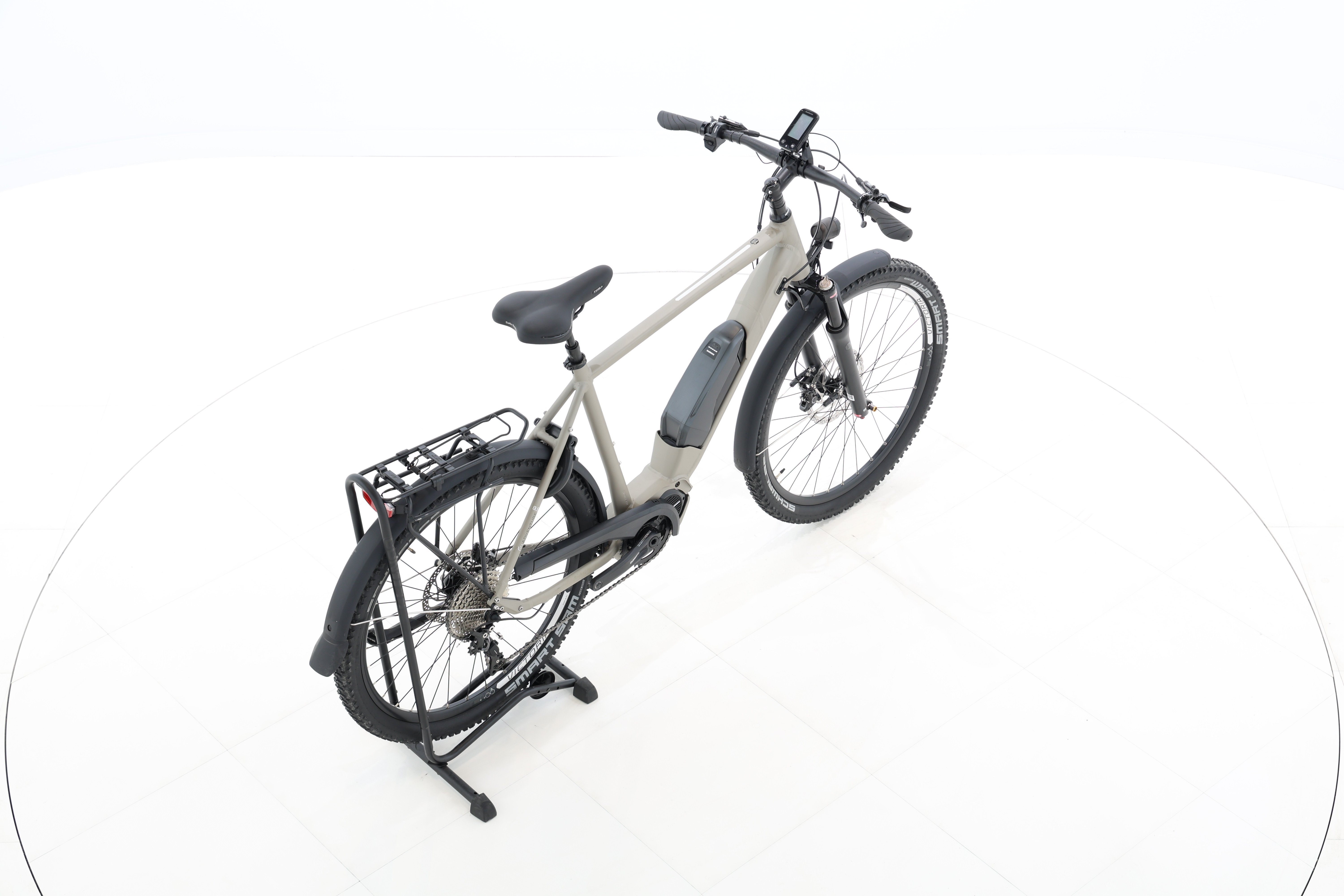 13e57fa9-dcff-4503-b989-2e21fc1c9d87