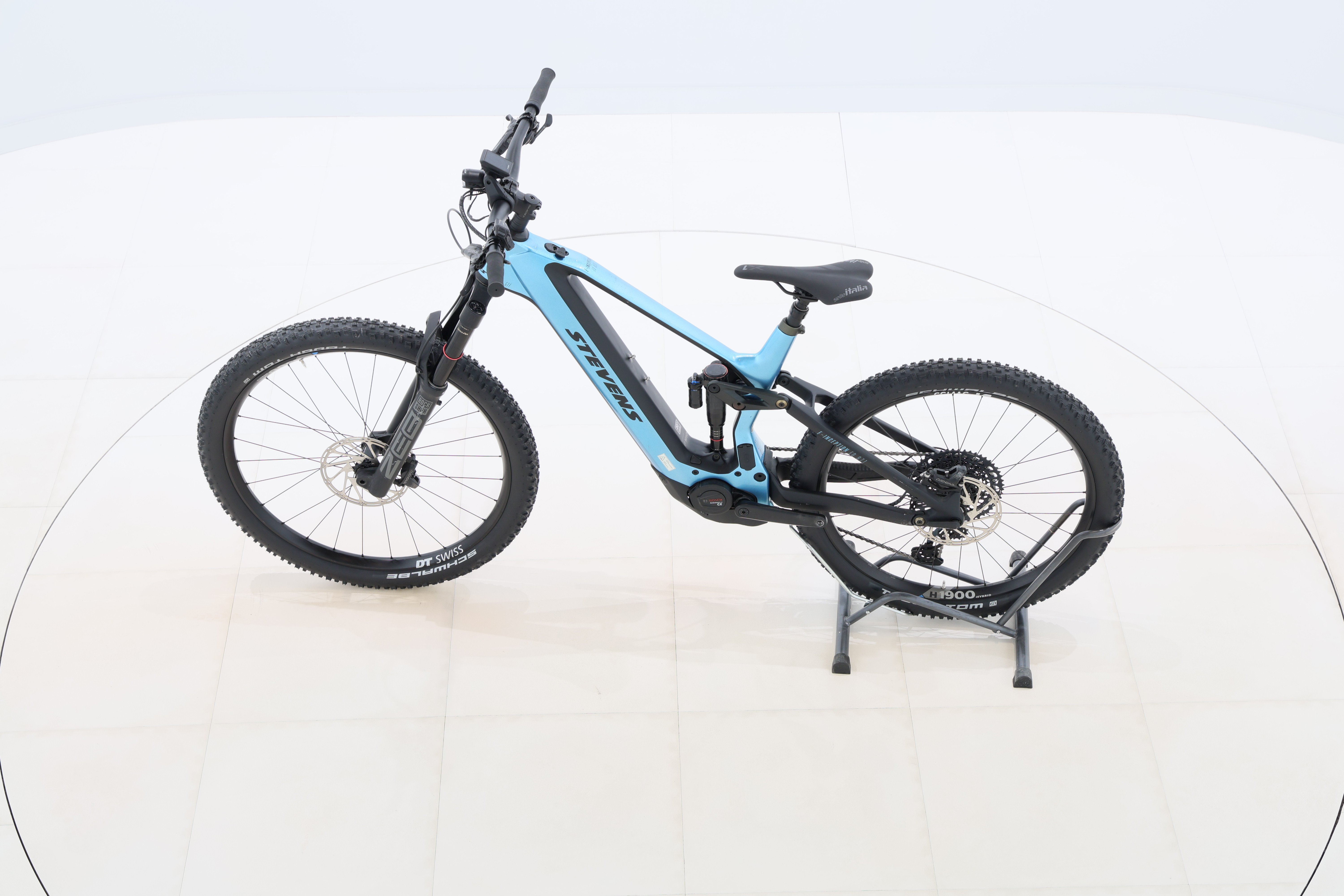 432d615f-44e1-4f57-b3e4-f850b817d7b7