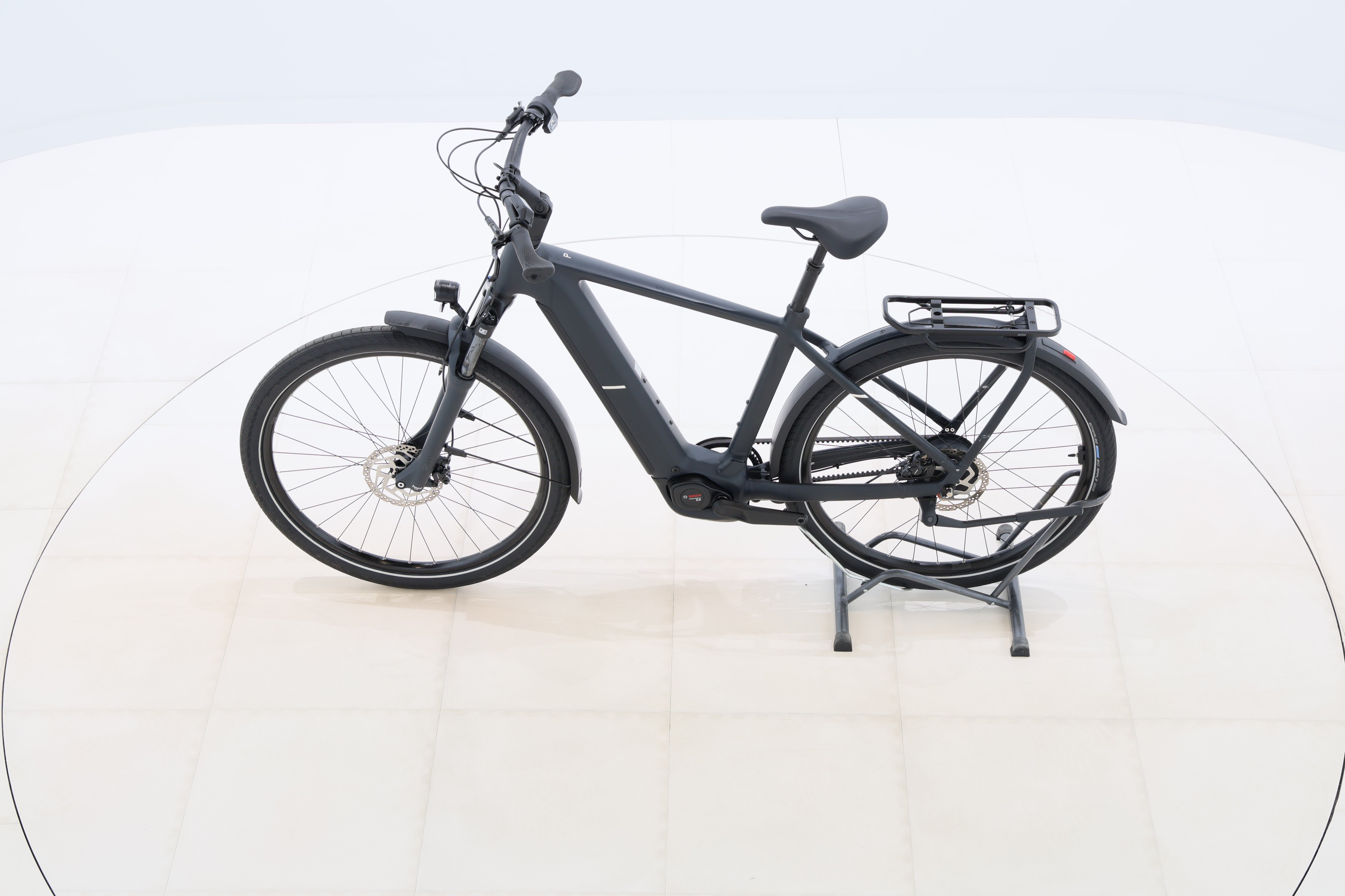 ef8de444-92b3-4e51-916e-4bf985a3b6f0