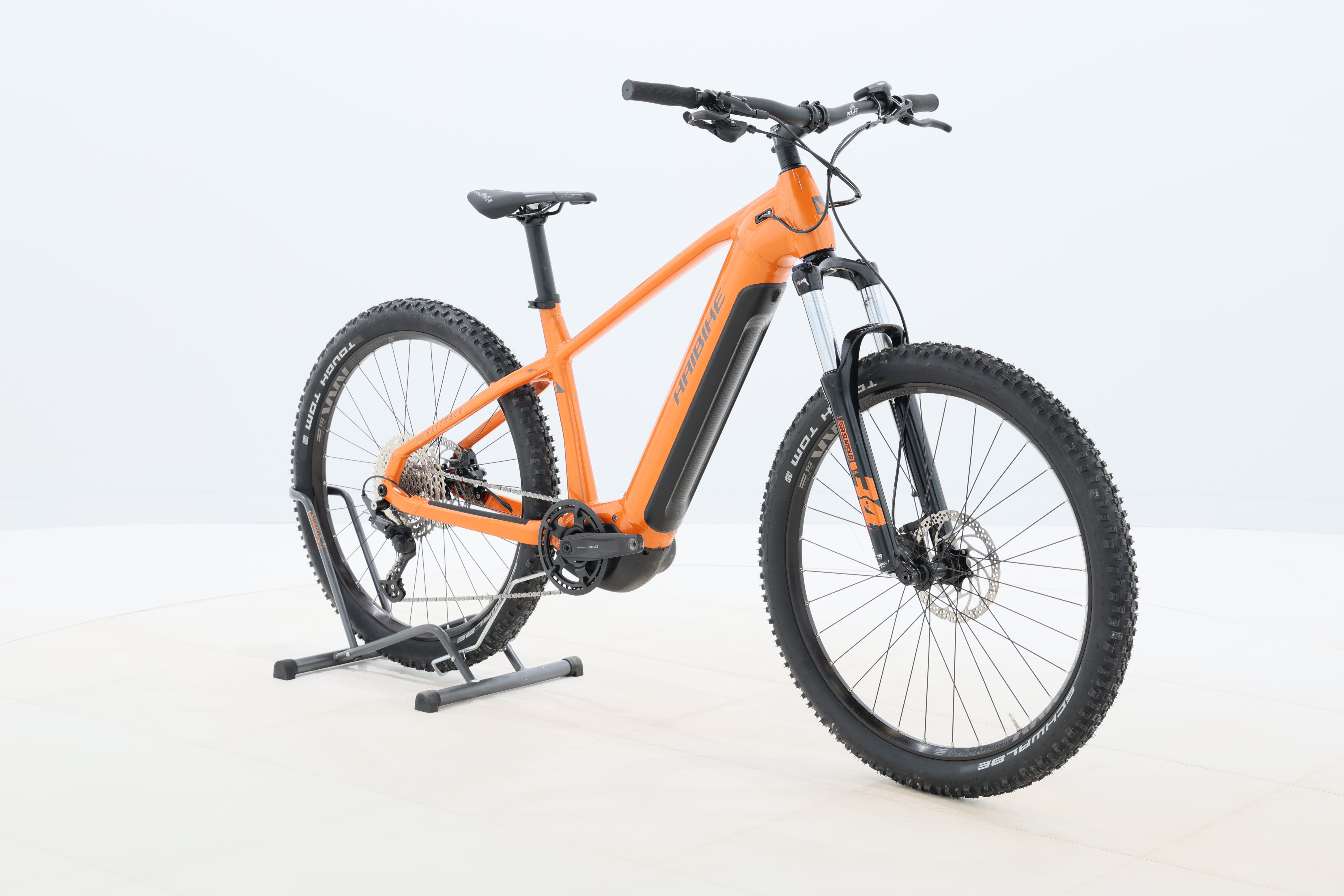 43eb55f3-3bf4-4b22-9120-31a399cbb43b