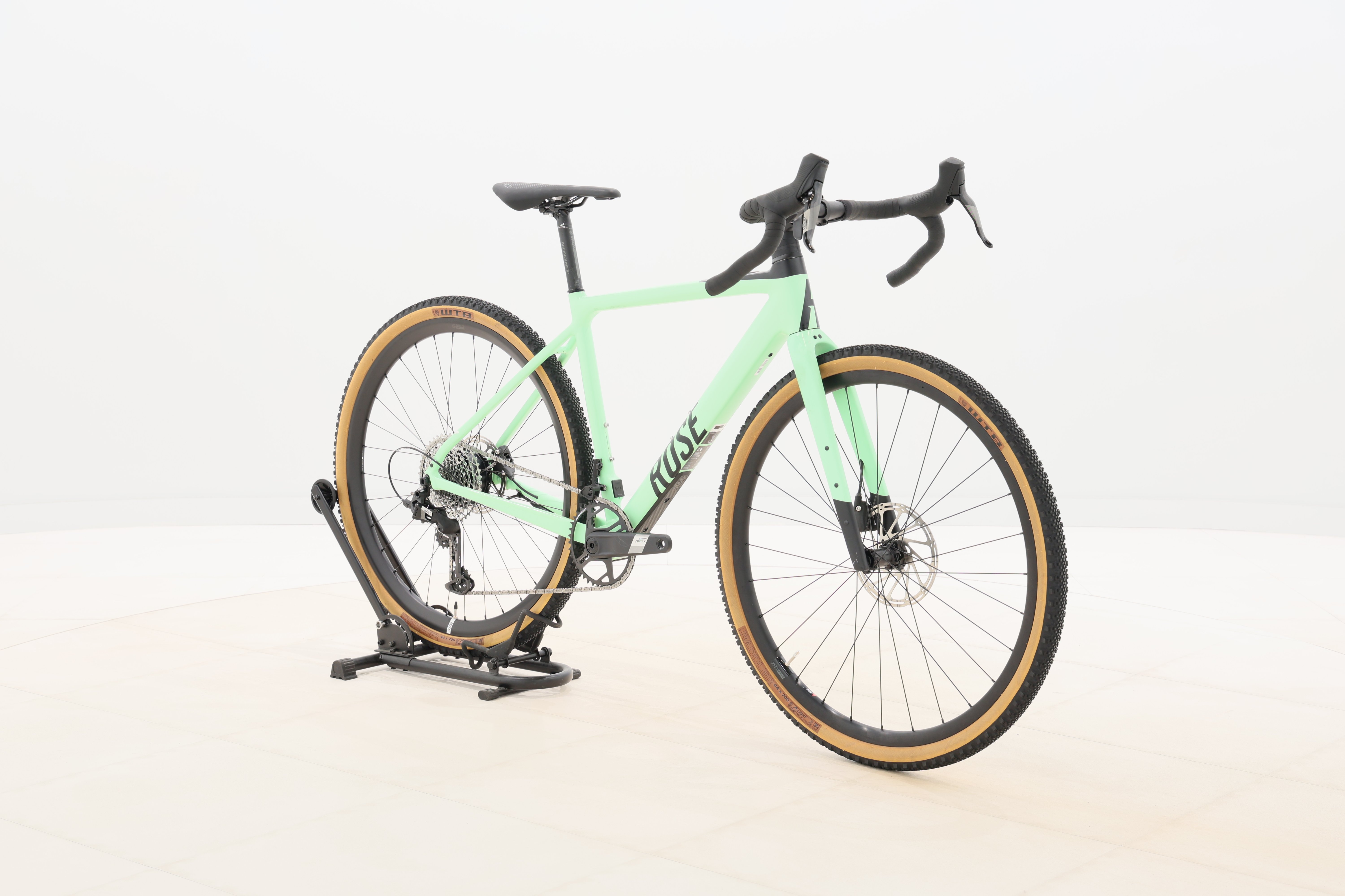 d71ad8a9-ab47-4e52-ae73-45ebfc900002