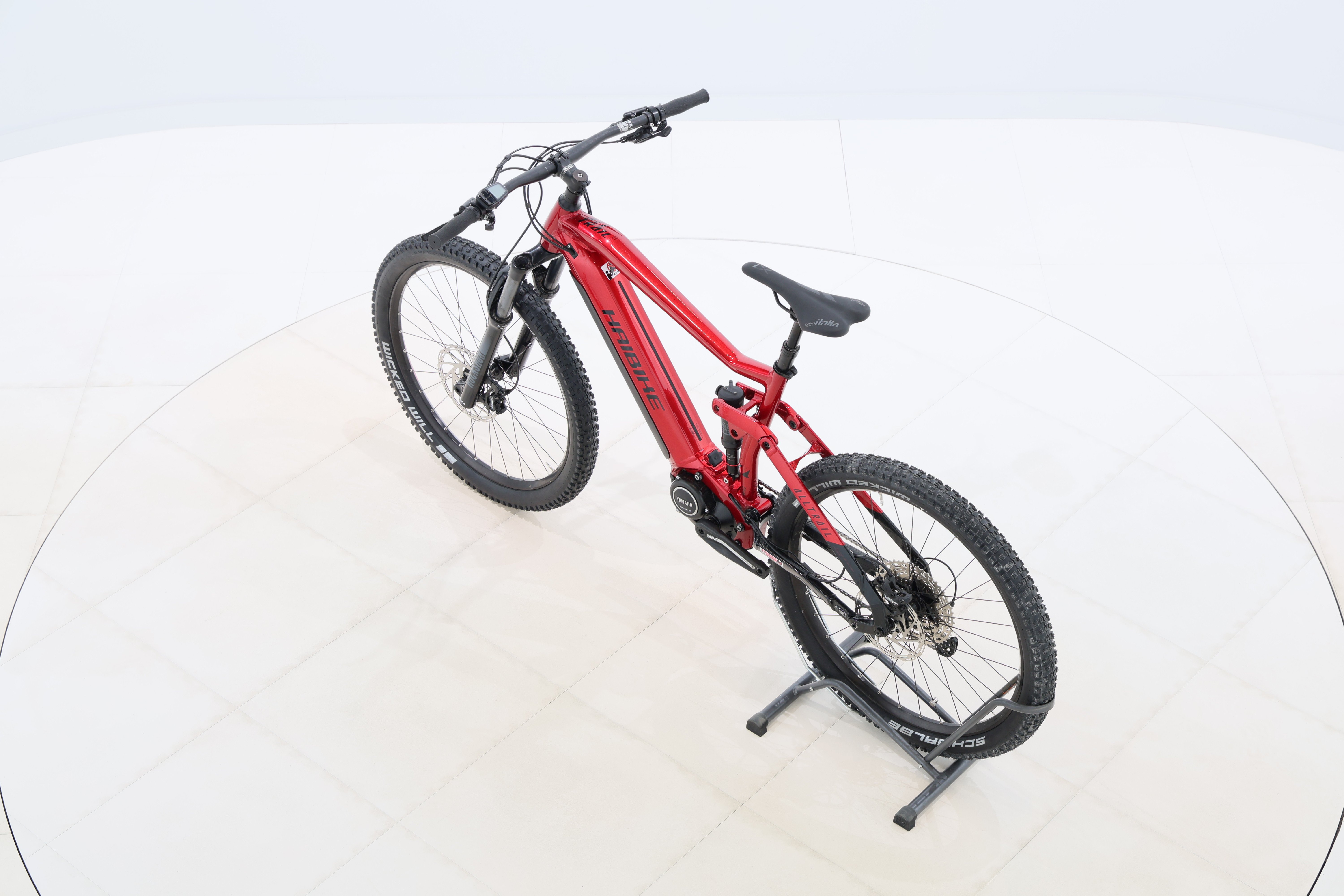 633a12e5-df81-4c30-9e55-053282f37b85