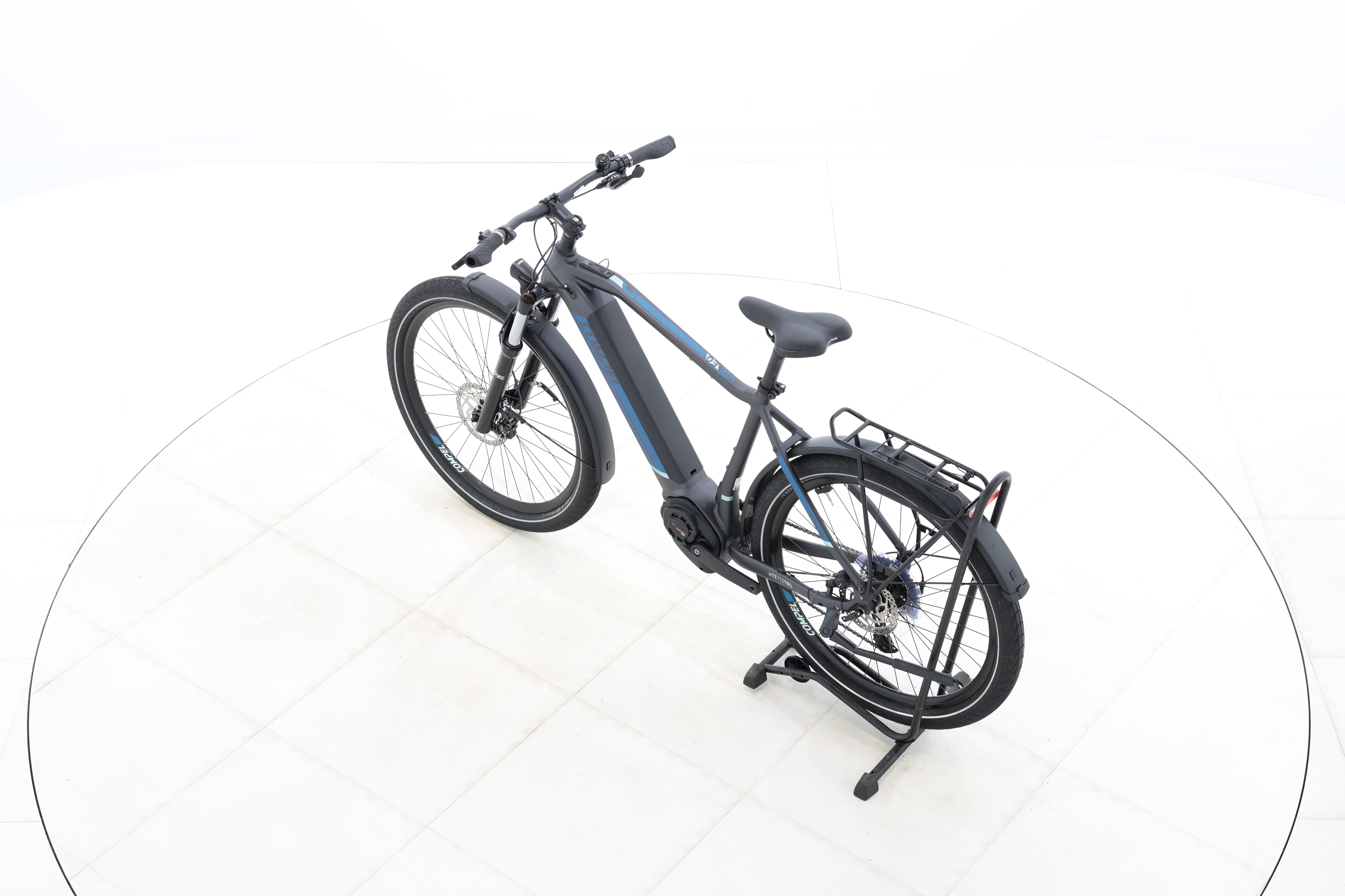 36dc3f22-184a-430f-bf16-2299fdd43878