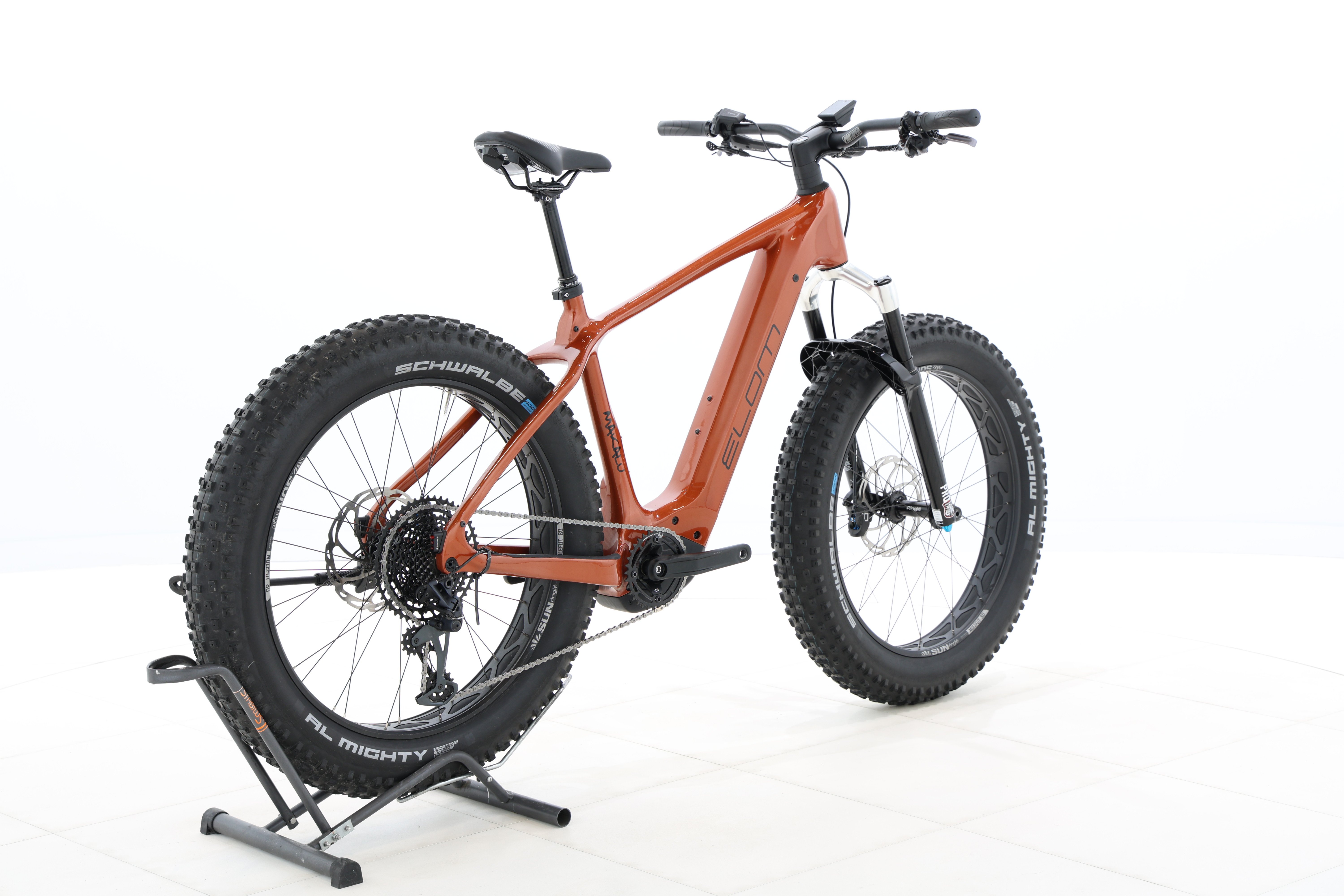 05b32707-8624-496d-84cf-eaf9edb10467