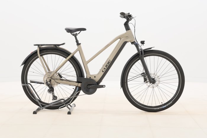 Cube KATHMANDU HYBRID PRO 625 2023