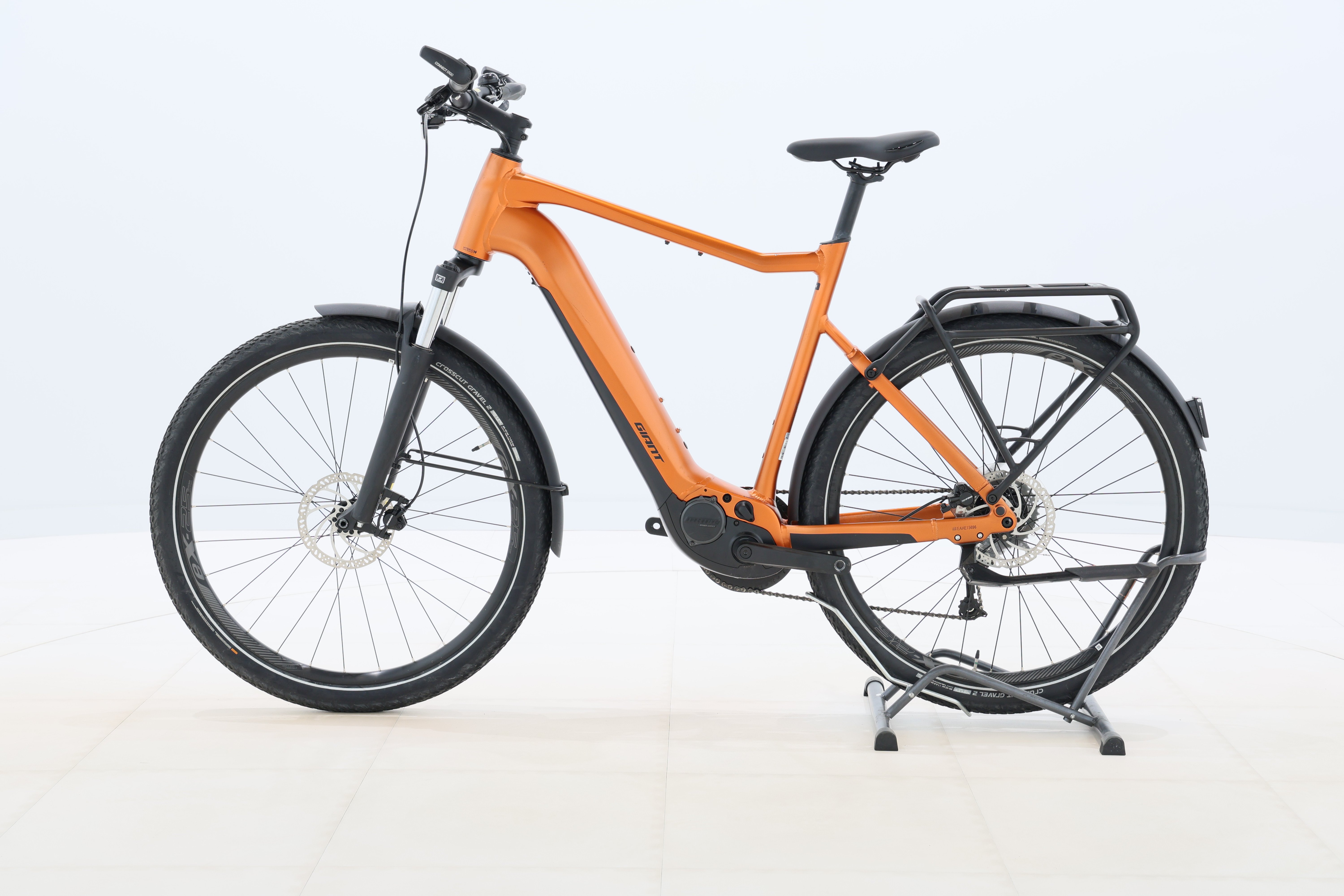 e64d19a3-4856-453b-90ad-e87e6233c97b