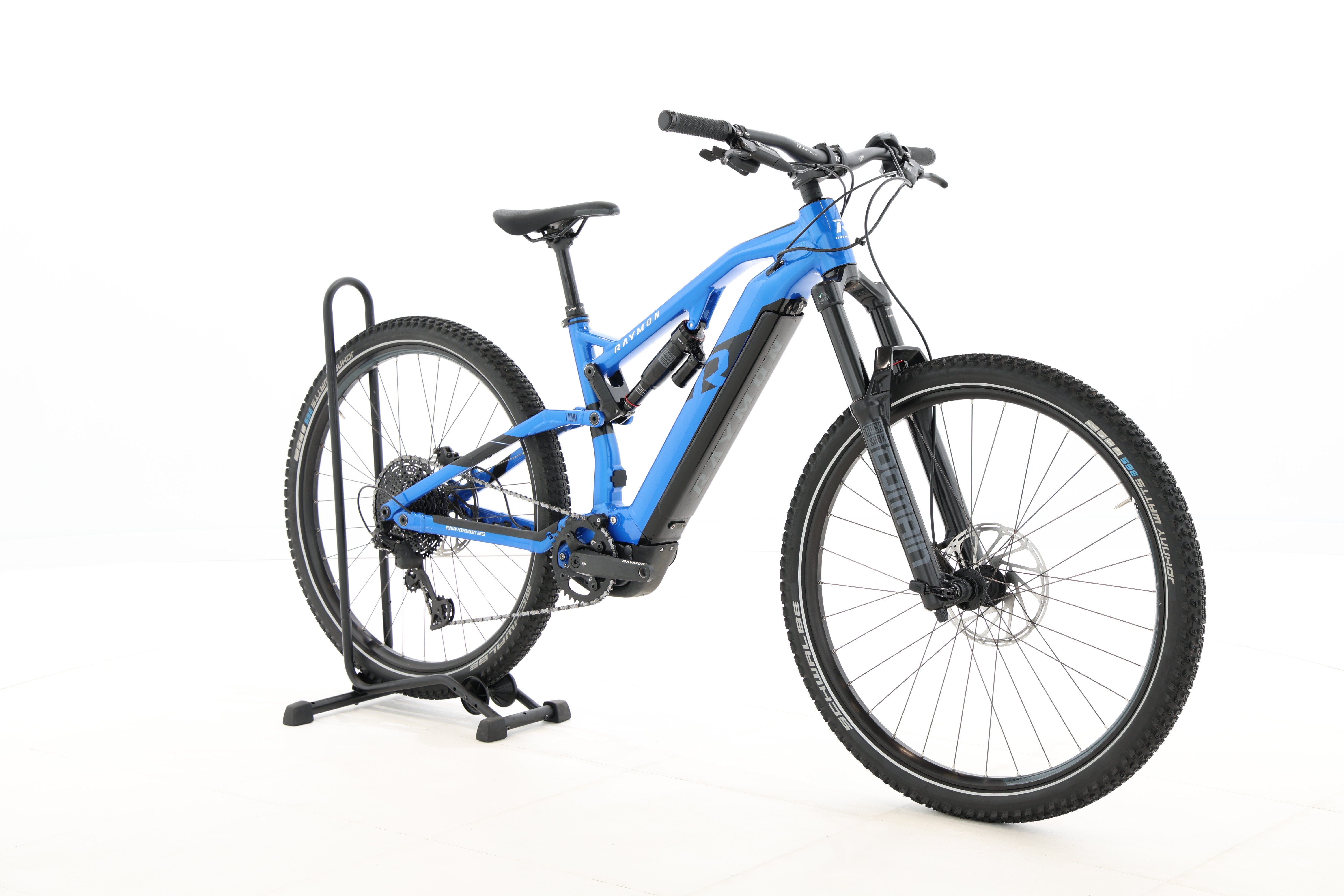 df65eec3-8635-4155-b47f-e588a70d3a38