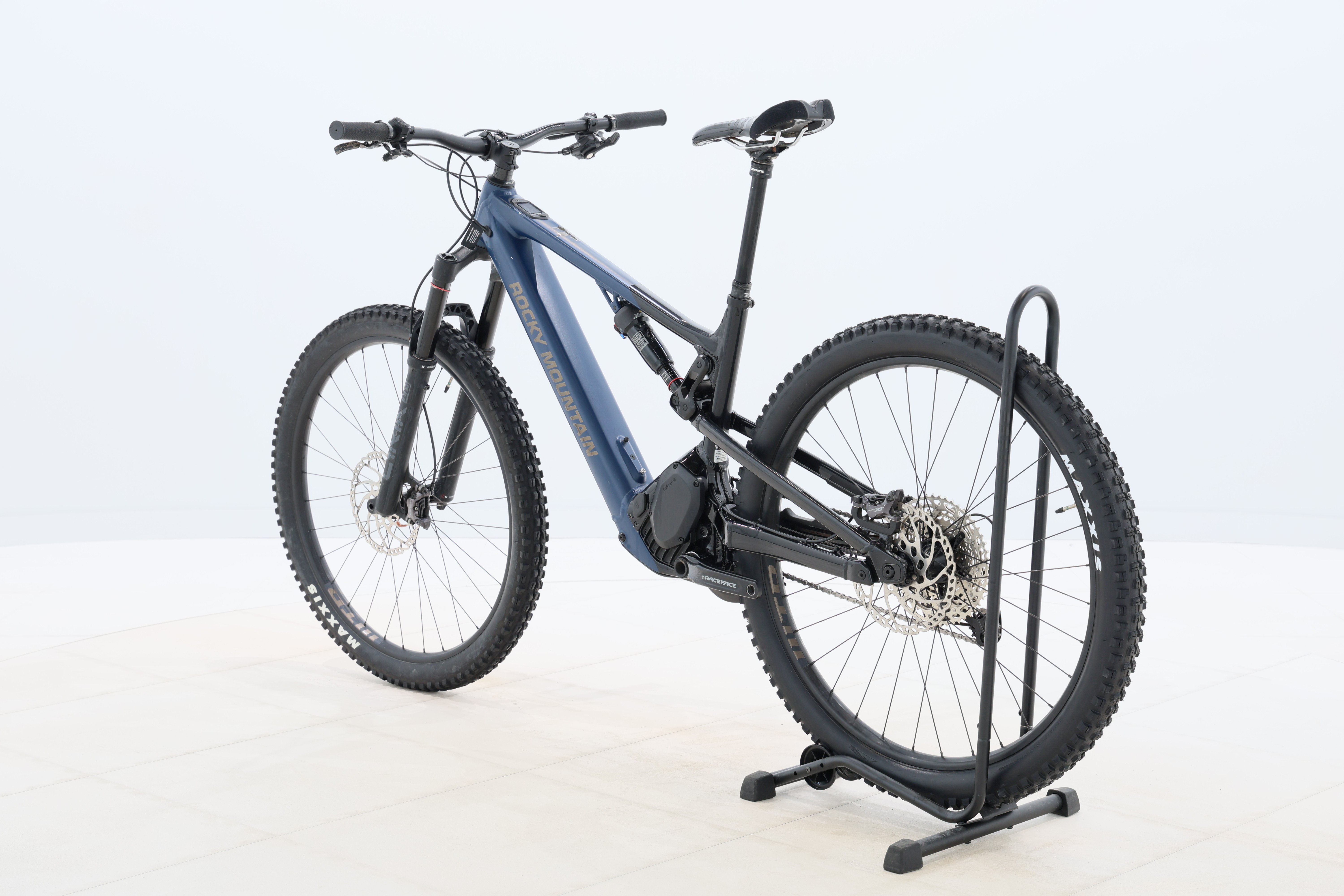 4d9ba91a-d206-4df6-8468-2fa08b9851e0