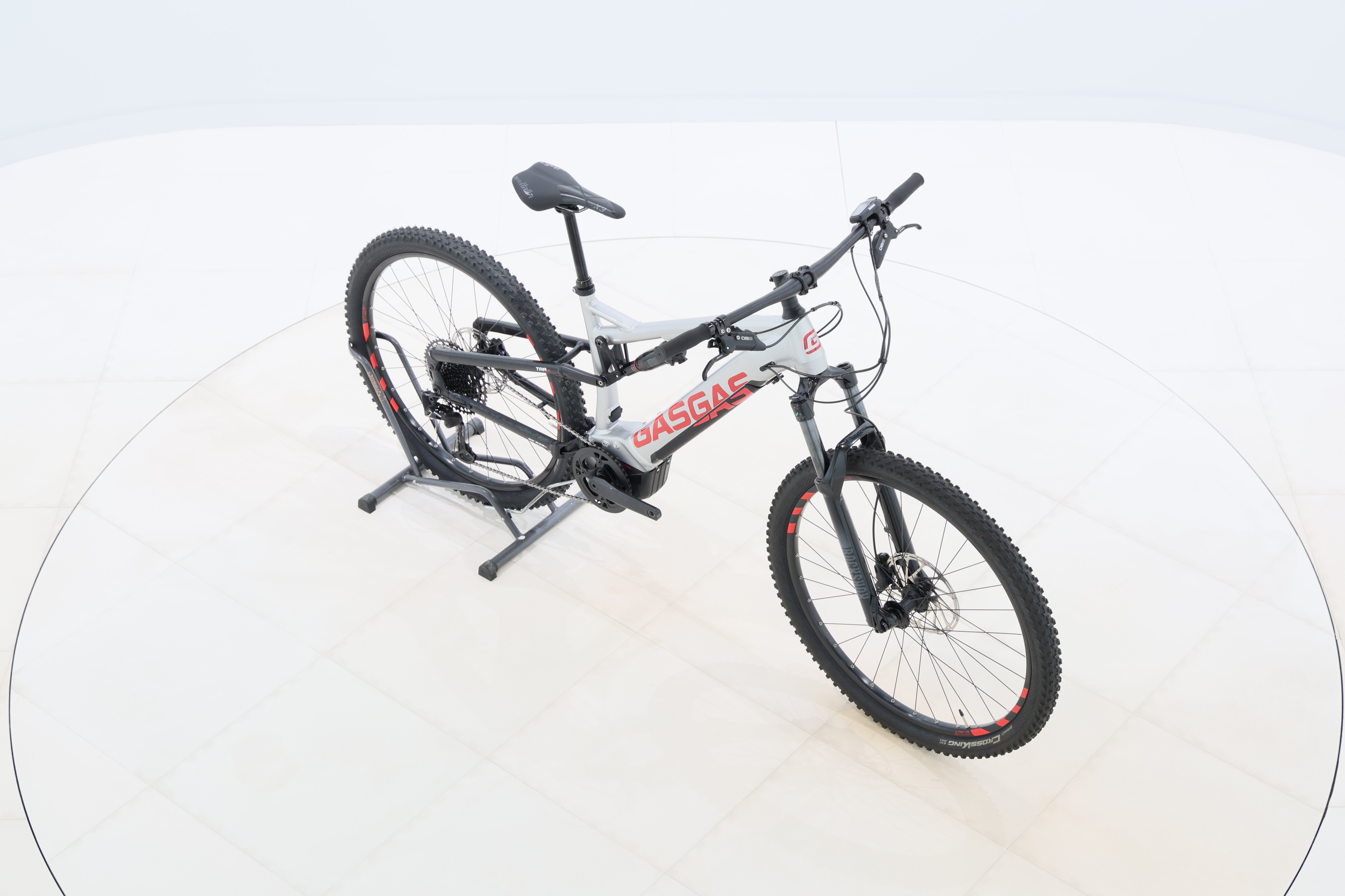 95ca7e7c-94ac-460f-a734-c2b4faee4e89