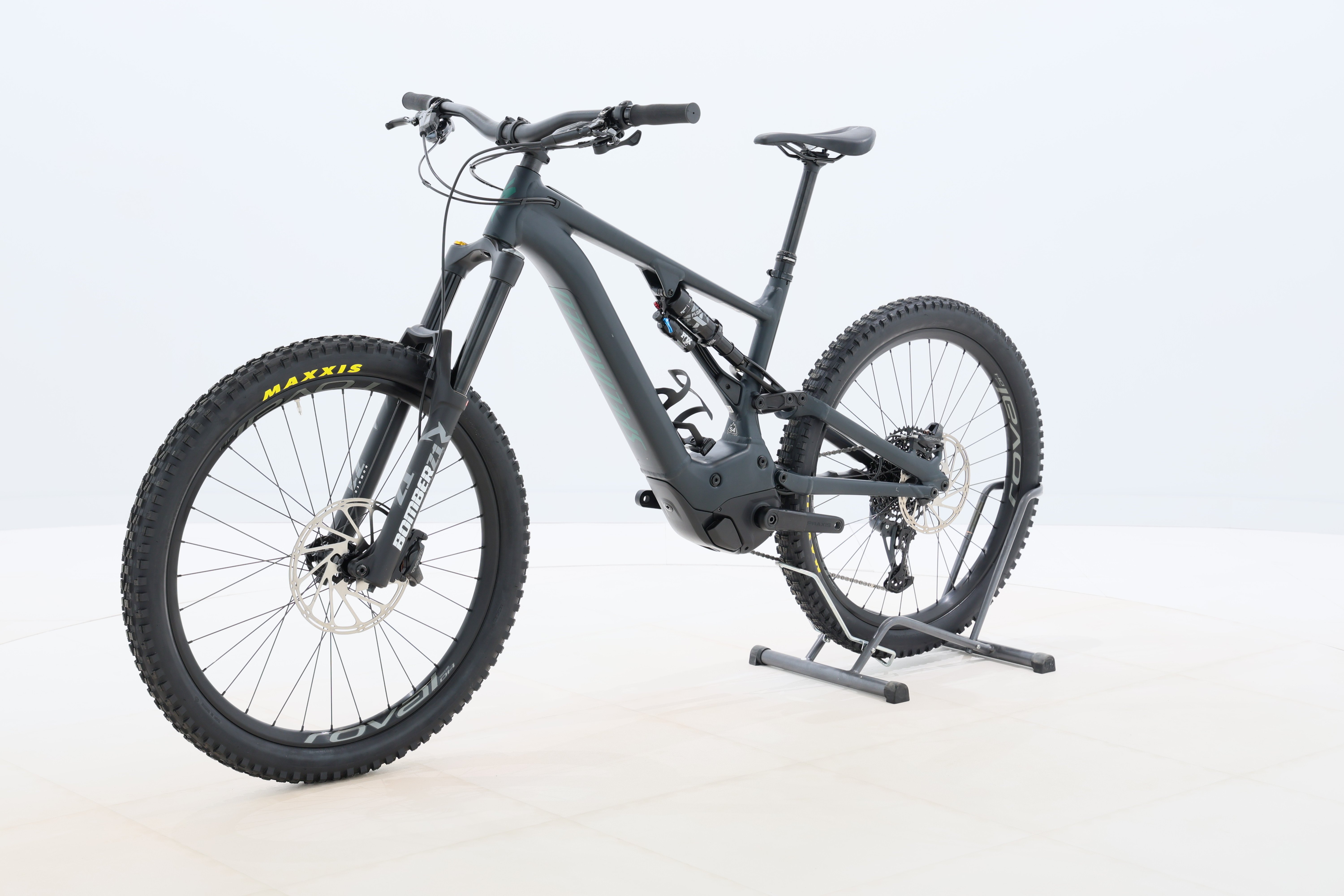 d584edf8-711e-42bc-989c-f25e2fc4a8f1