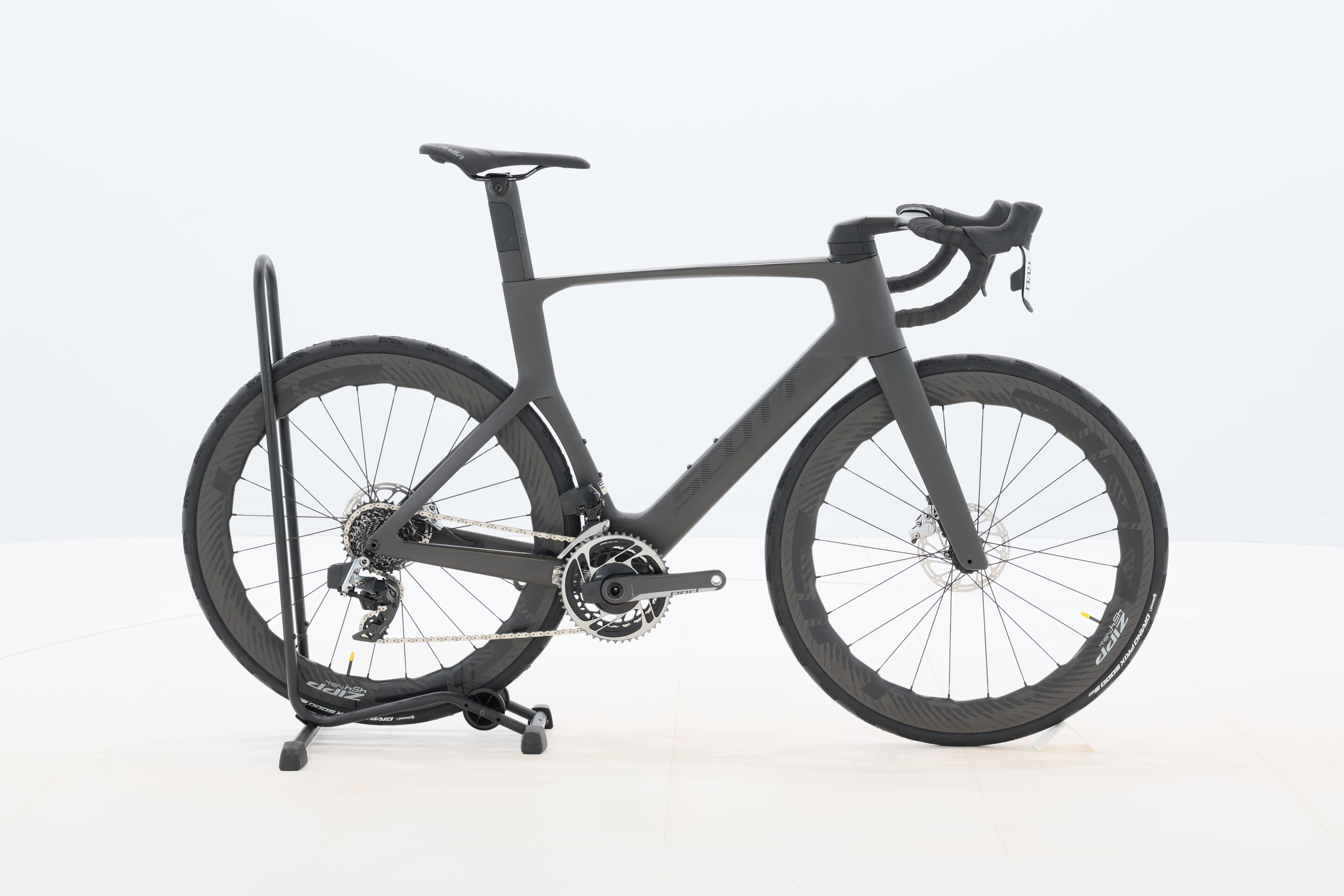 98fd2d5b-e900-48d1-a050-dfe8488c5f37