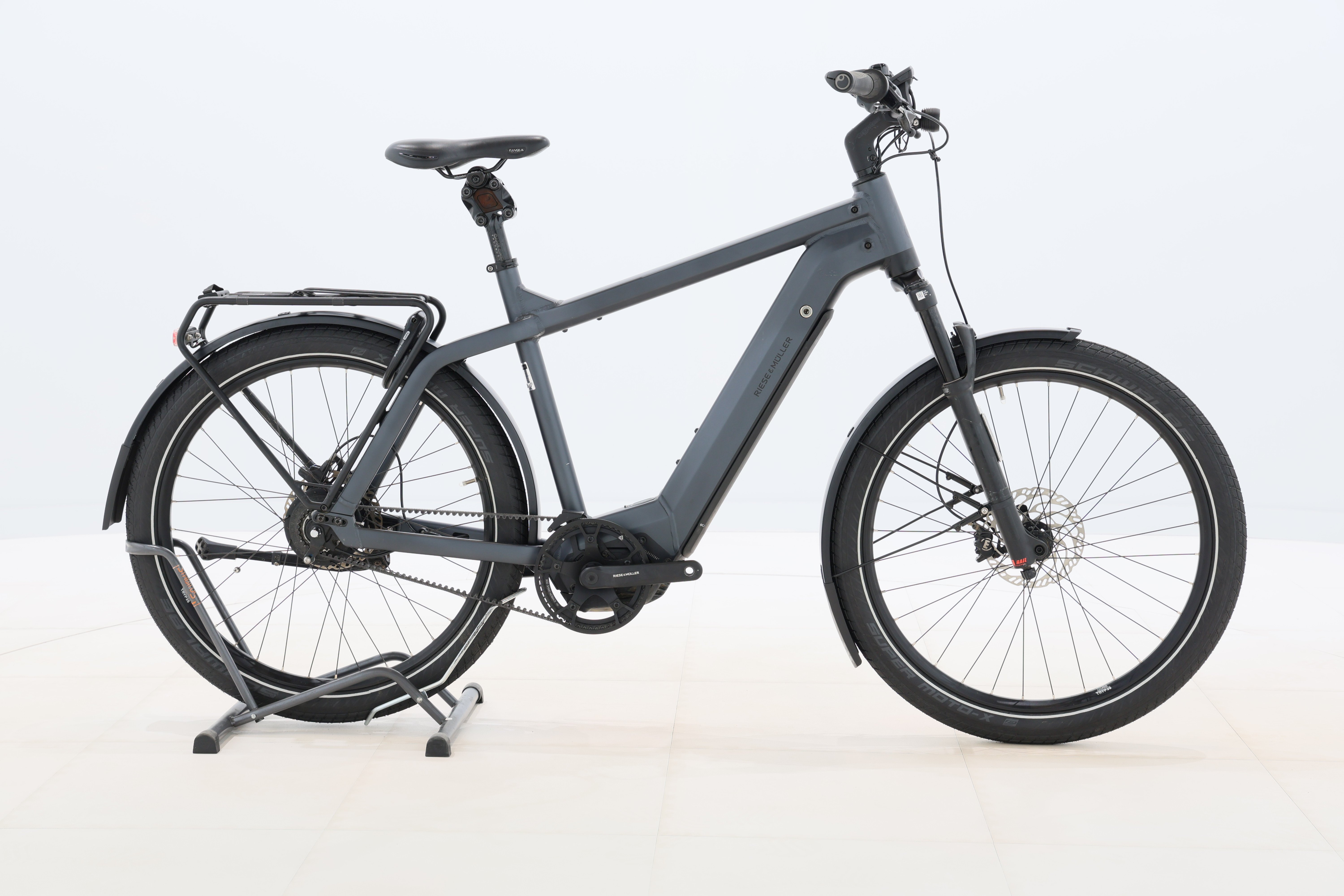 ebb9d5dc-1ee8-4737-af25-cec79a3bcb02