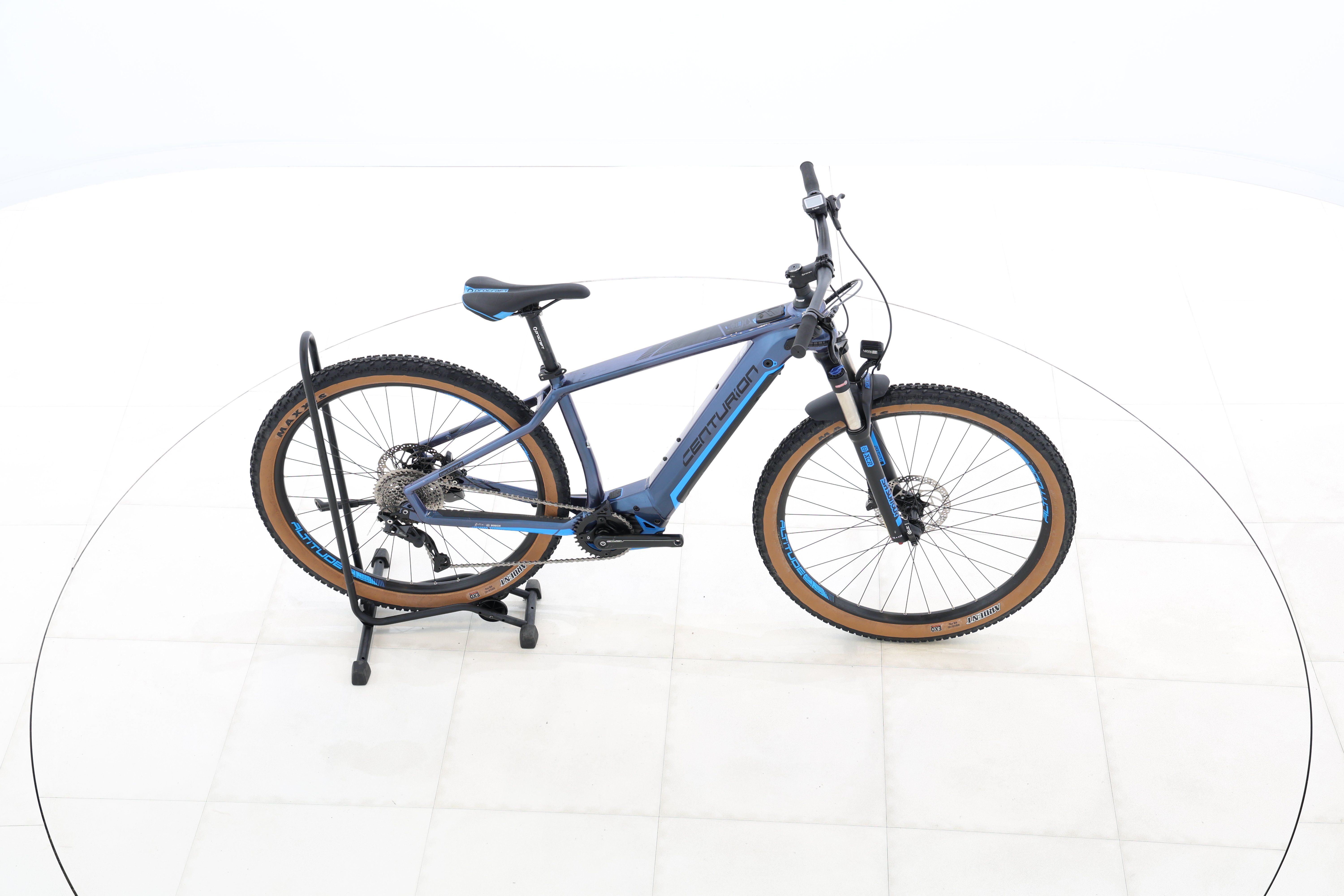 9dab6f3d-ce42-43e4-99de-93731e96e59b