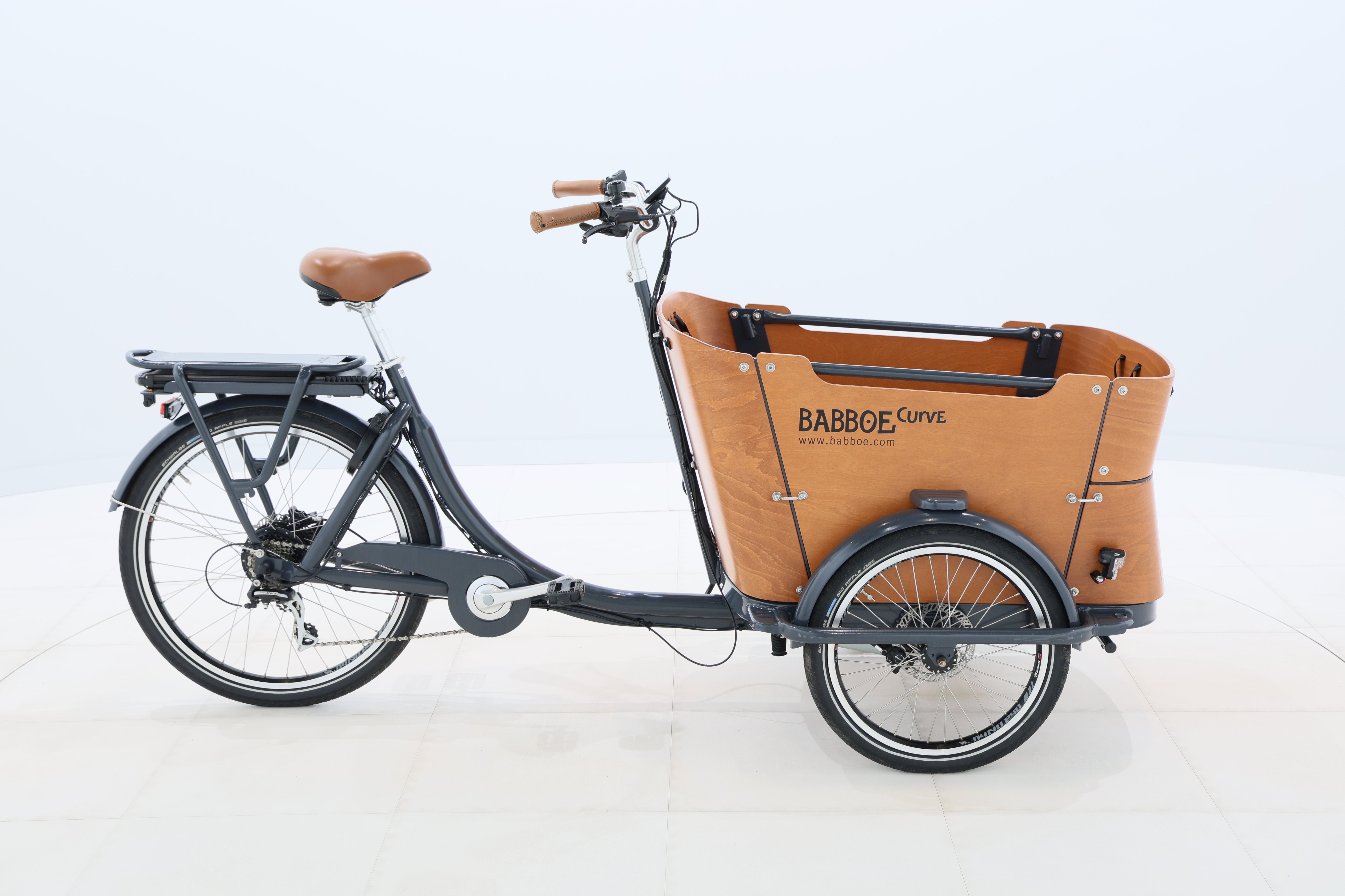 aa059f52-ea57-4923-835b-6c8d0e87c97e