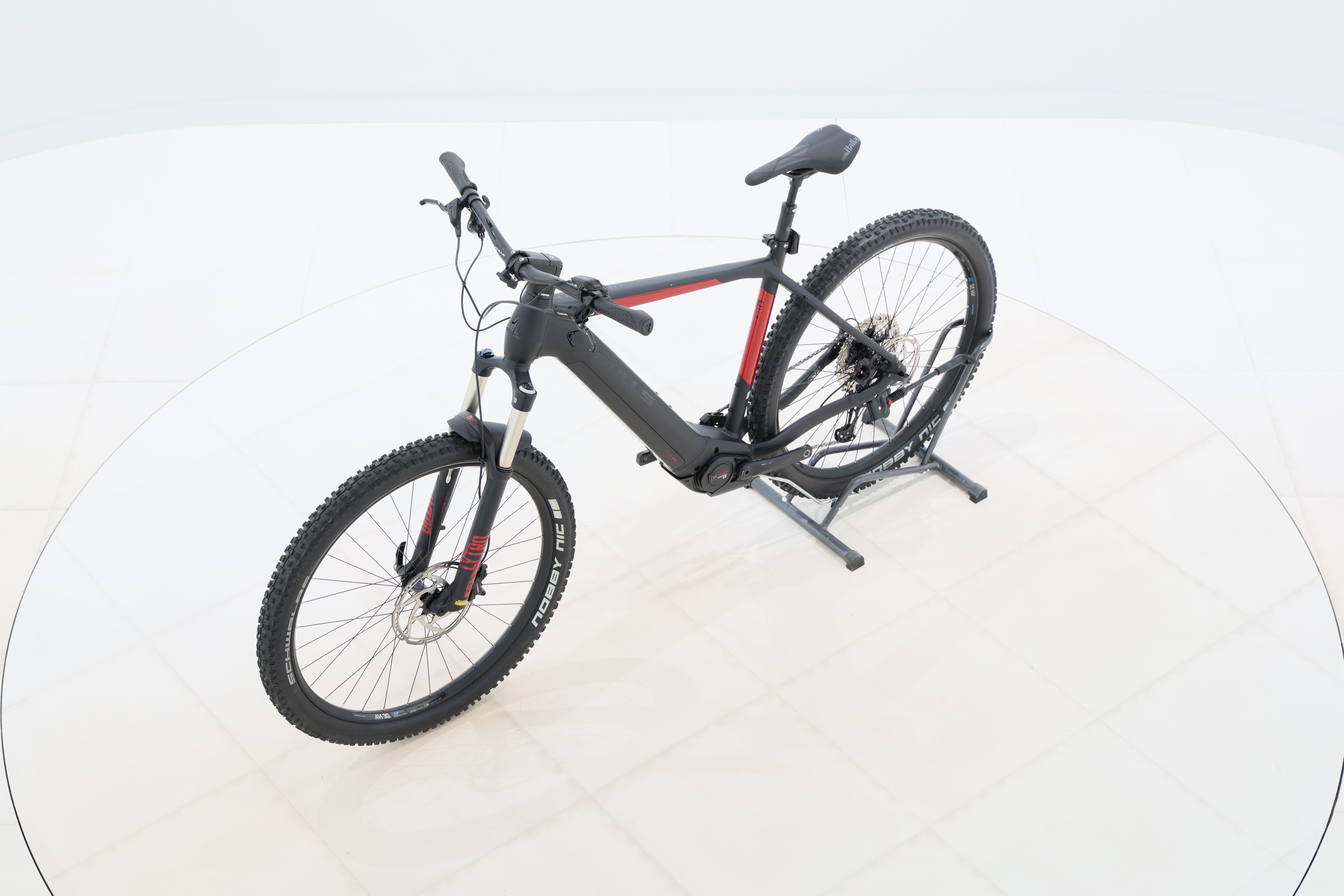 5d7a76f3-369c-4333-bcd0-0bf16b730429