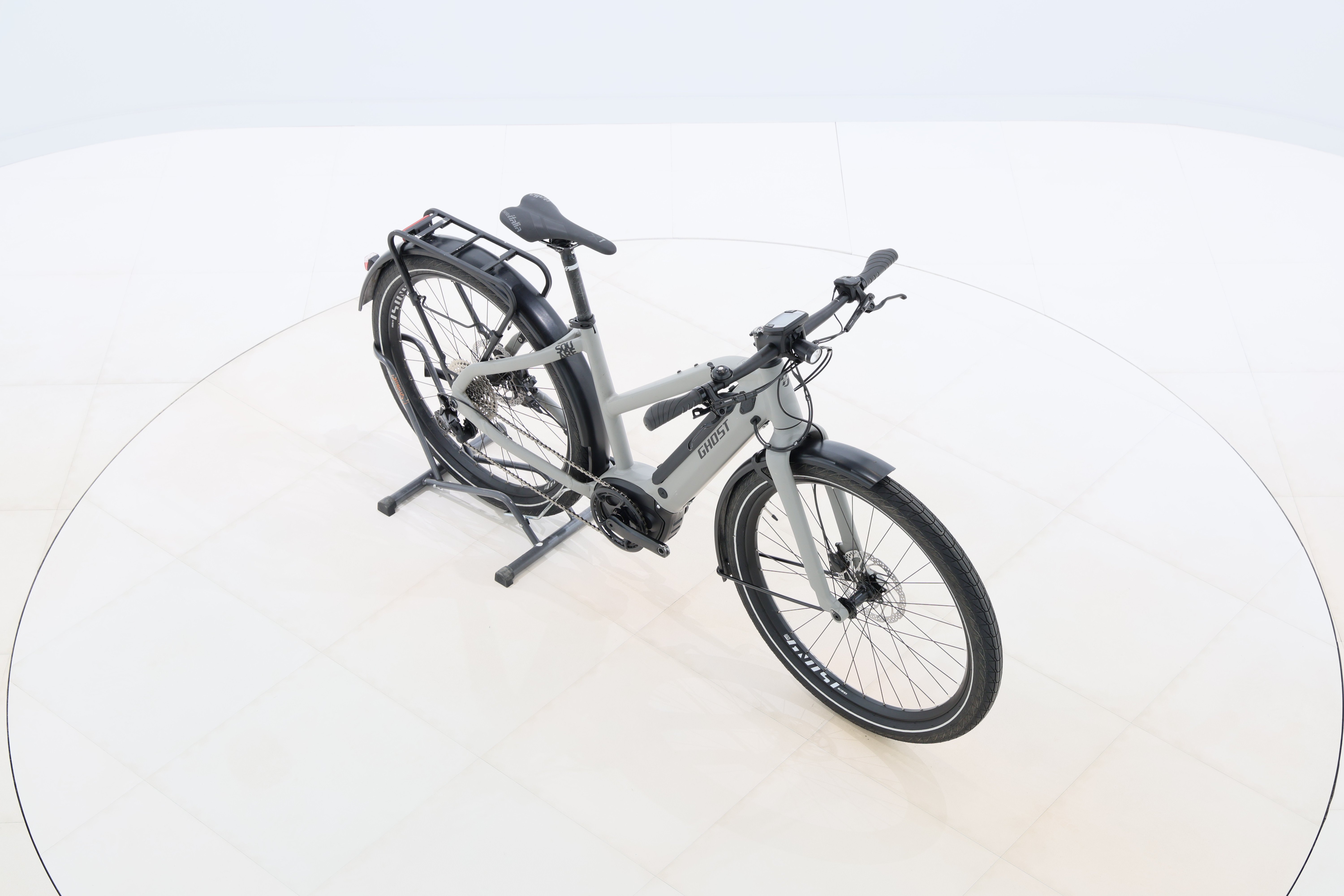 fd8e05a6-6aeb-4d05-9665-f230eb8f8b4d