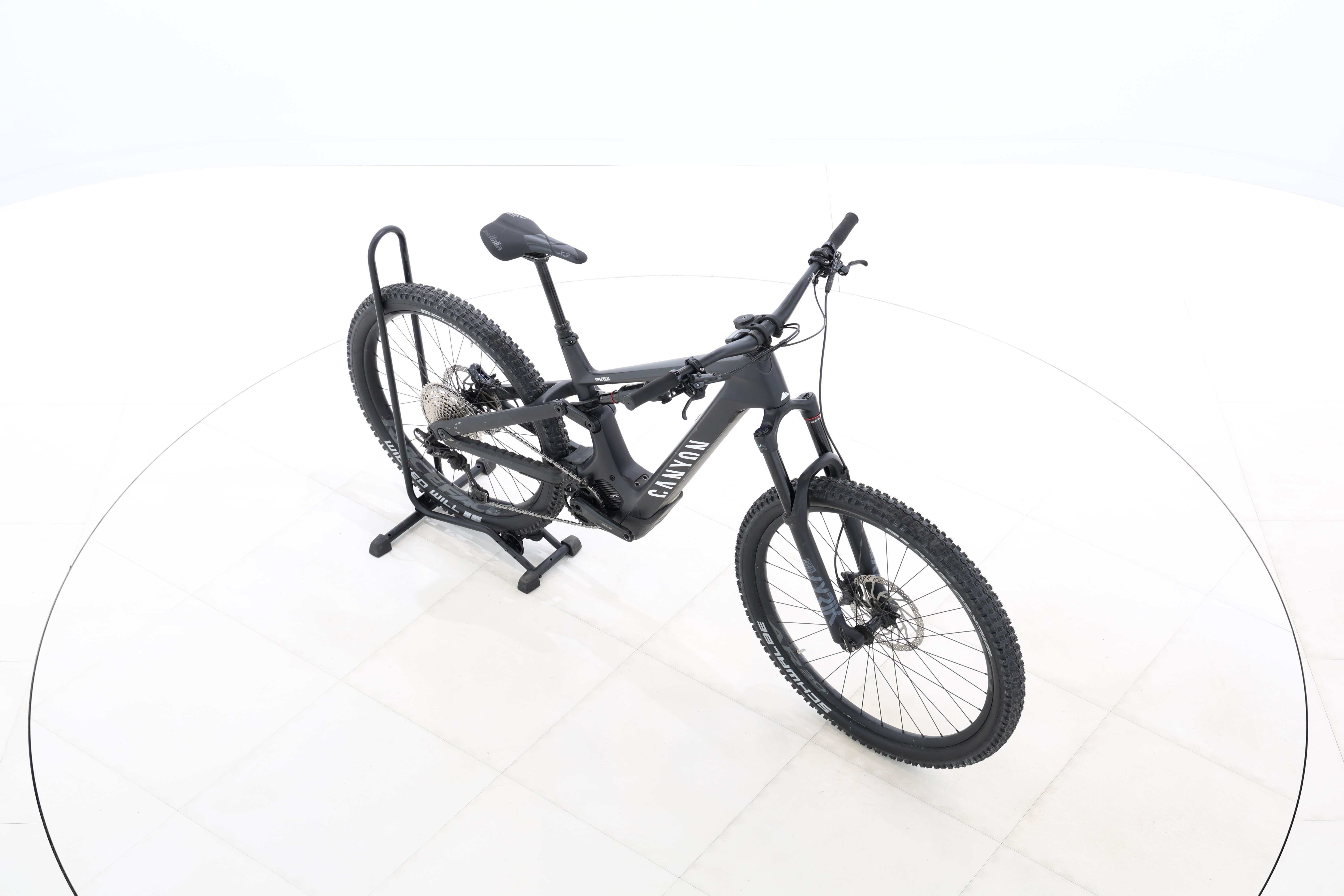 6c8df36f-2595-4f29-bc83-5376b4328bf7