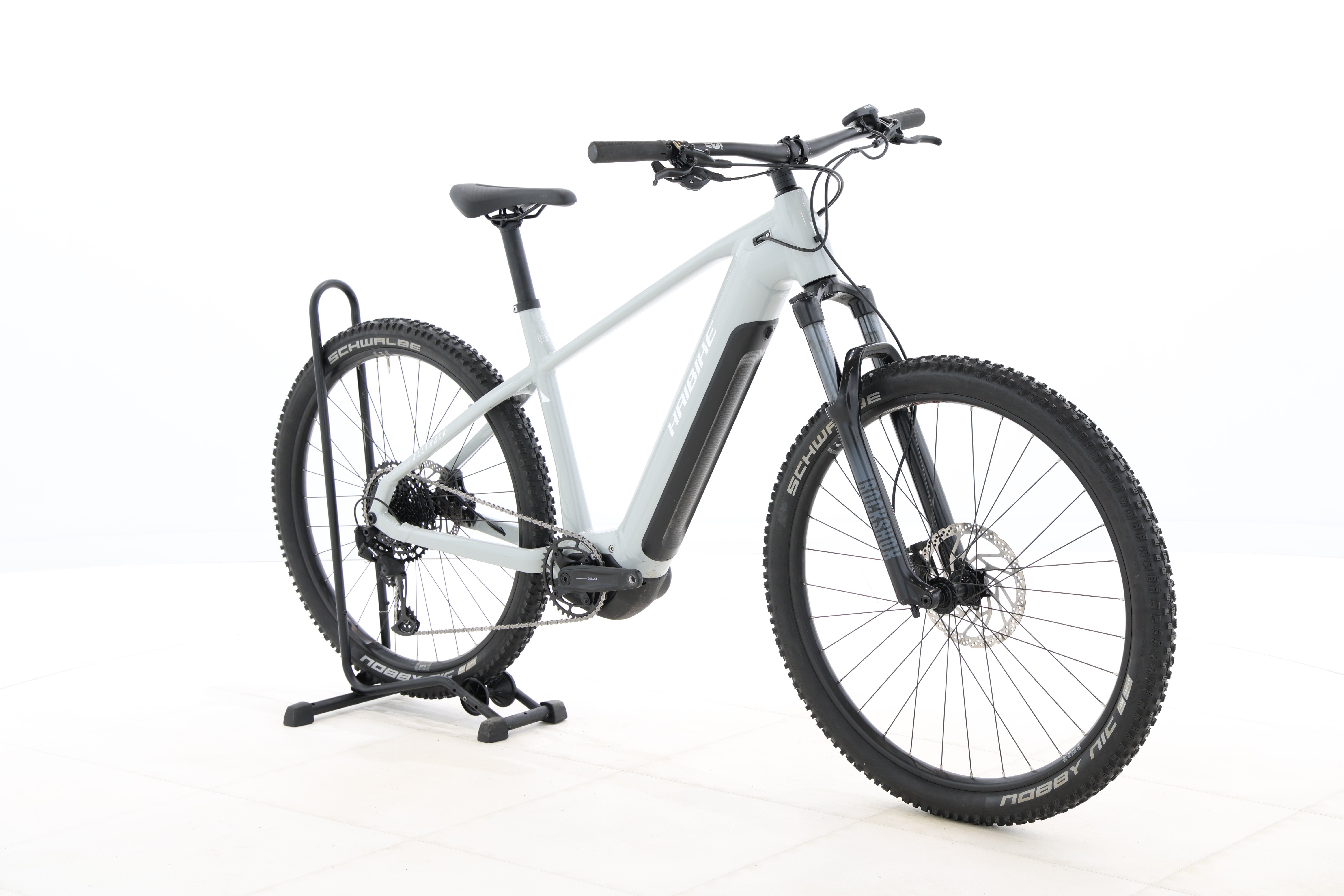 18379d0b-073e-4cf9-a318-f2d797c83990