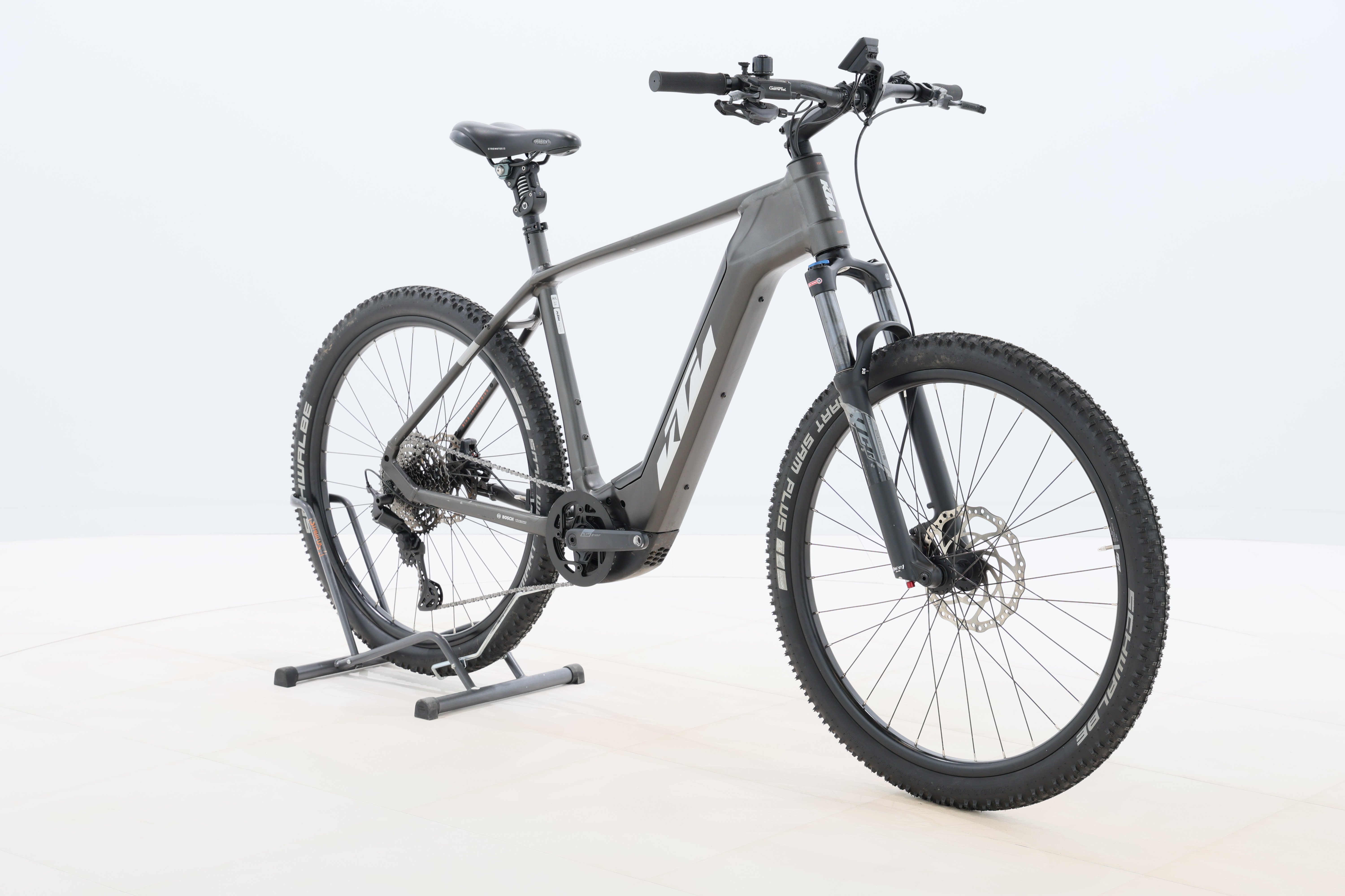 a3570b51-fcc9-40ca-a234-9036ba9f3dae