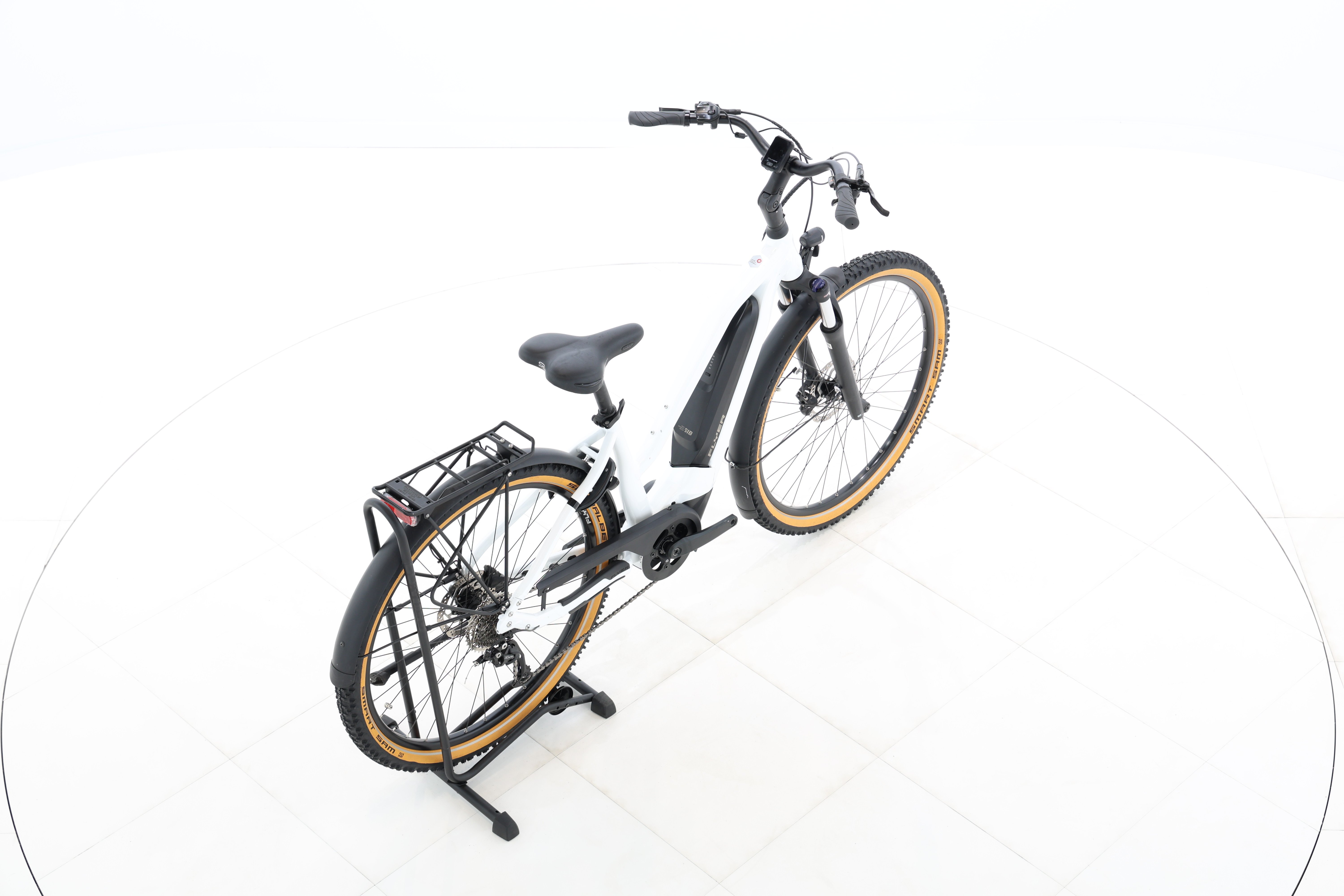 b7ccfff1-c793-42ee-9b29-398c27b86aec