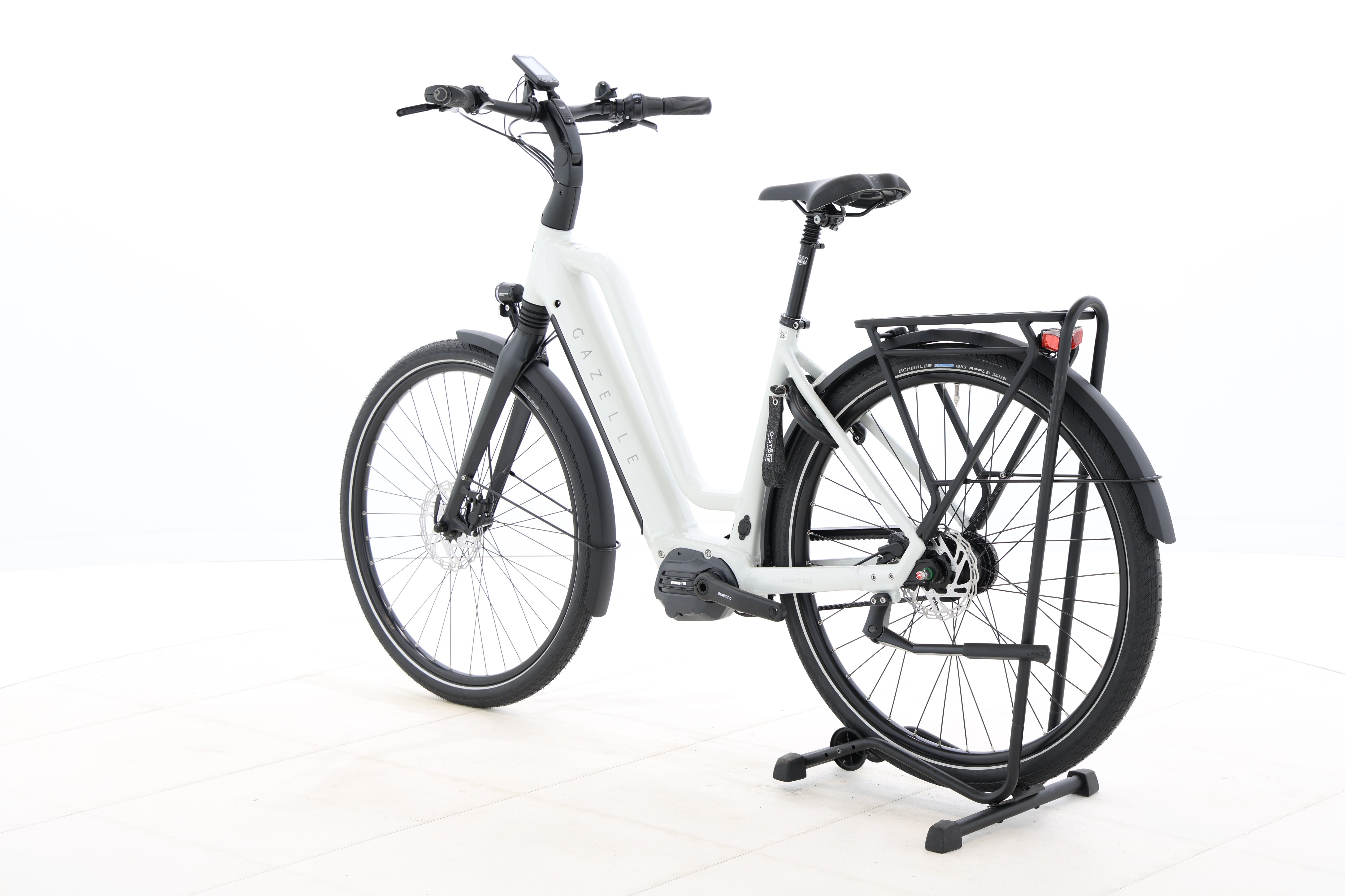 3881a1b5-232a-44cd-936b-6a743aa67afd