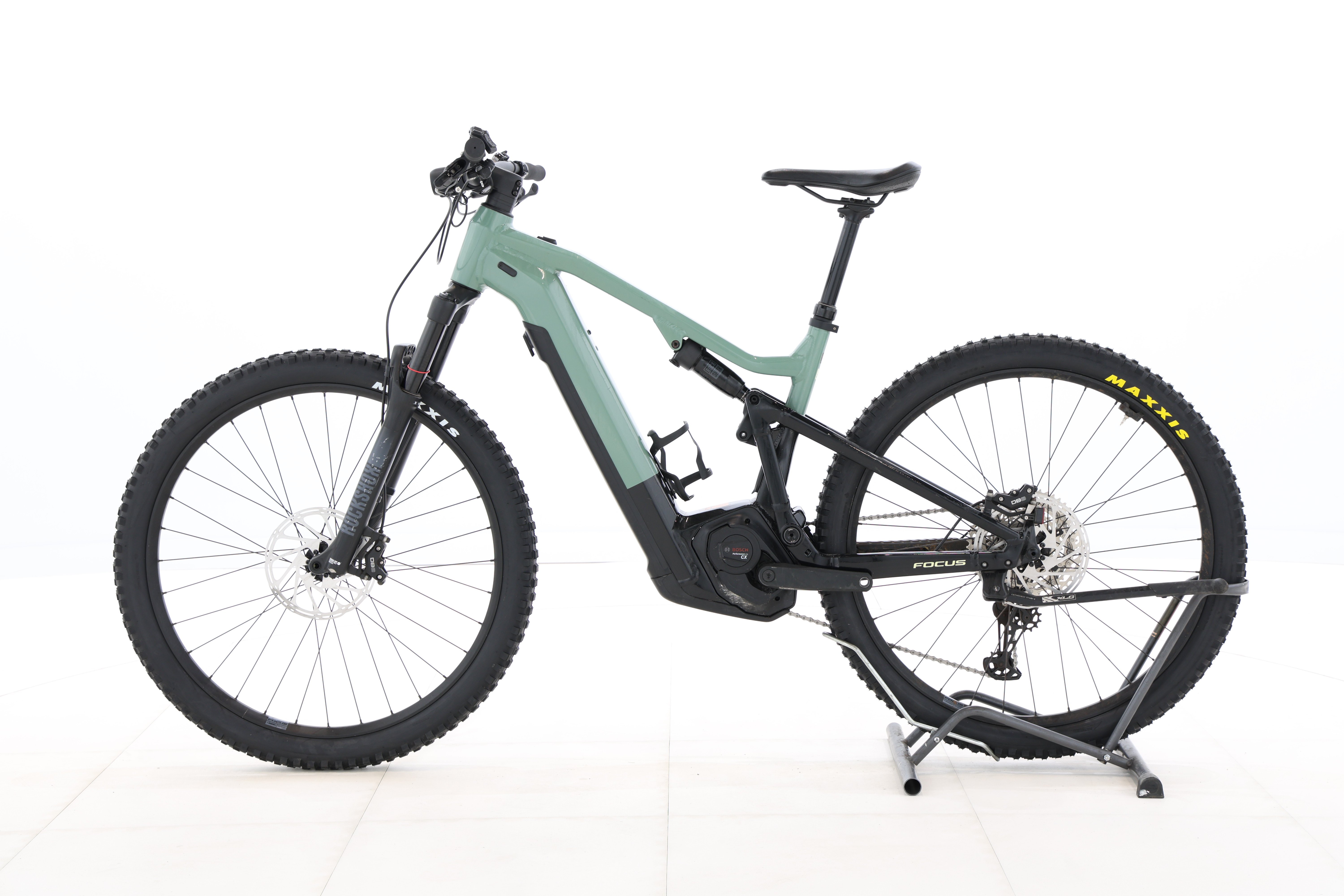 24516715-9e77-4942-b0e1-c525835270e5